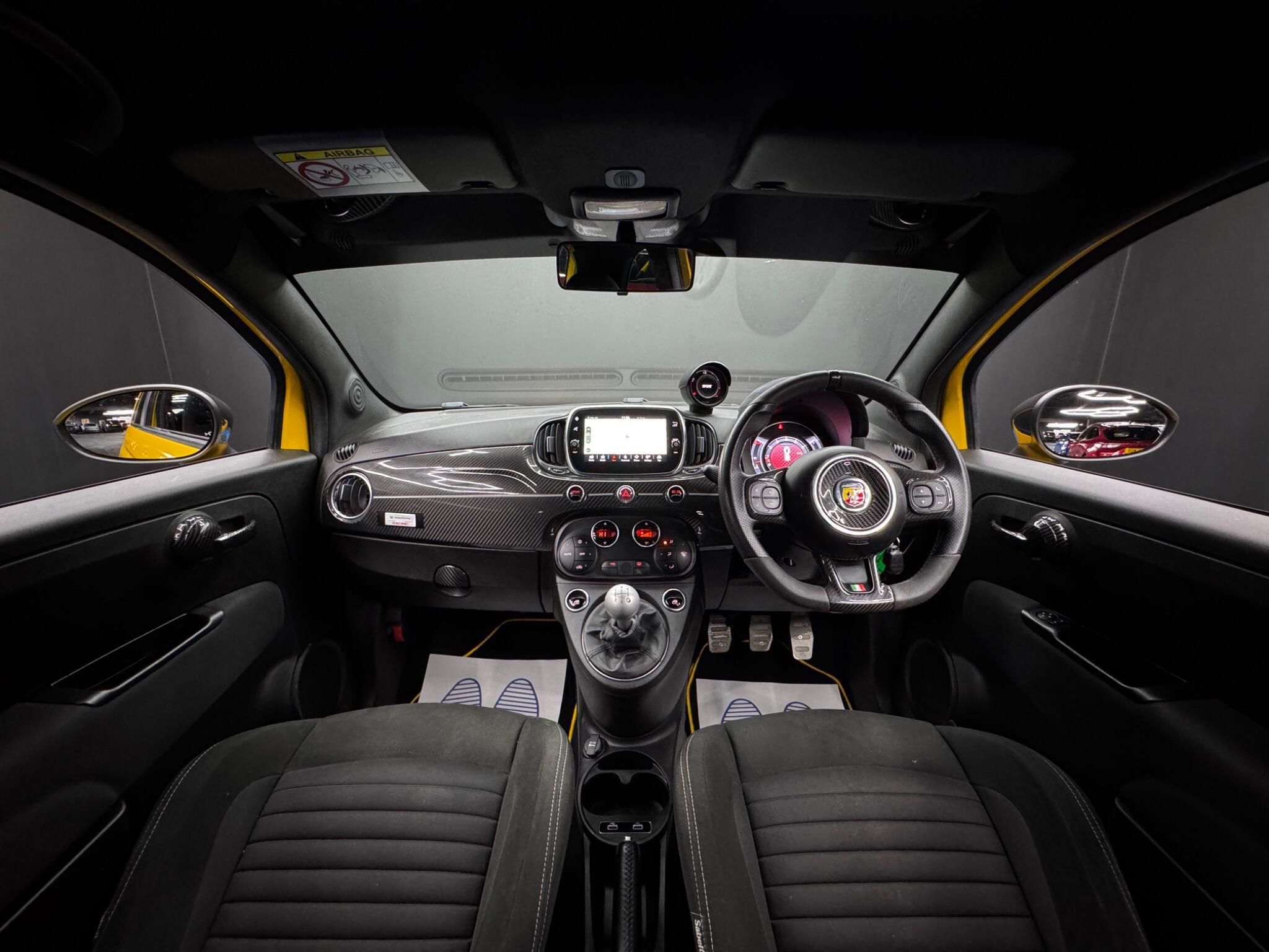 Abarth 595 - Image 16