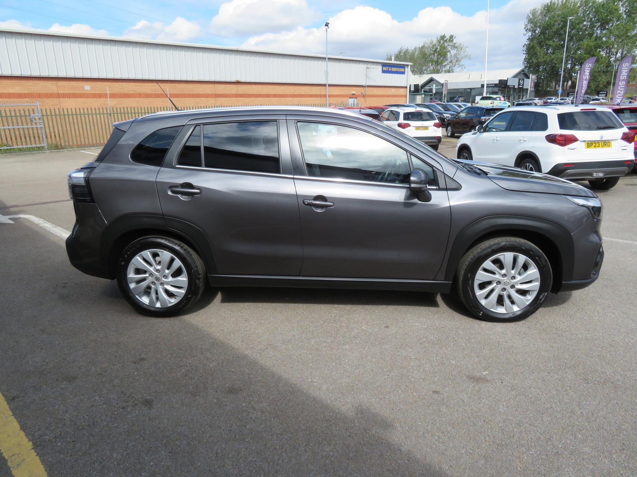 Suzuki S-Cross - Image 8