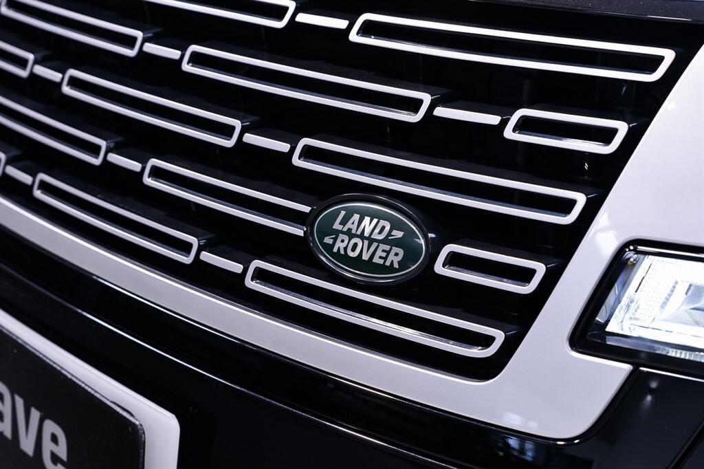 Land Rover Range Rover - Image 12