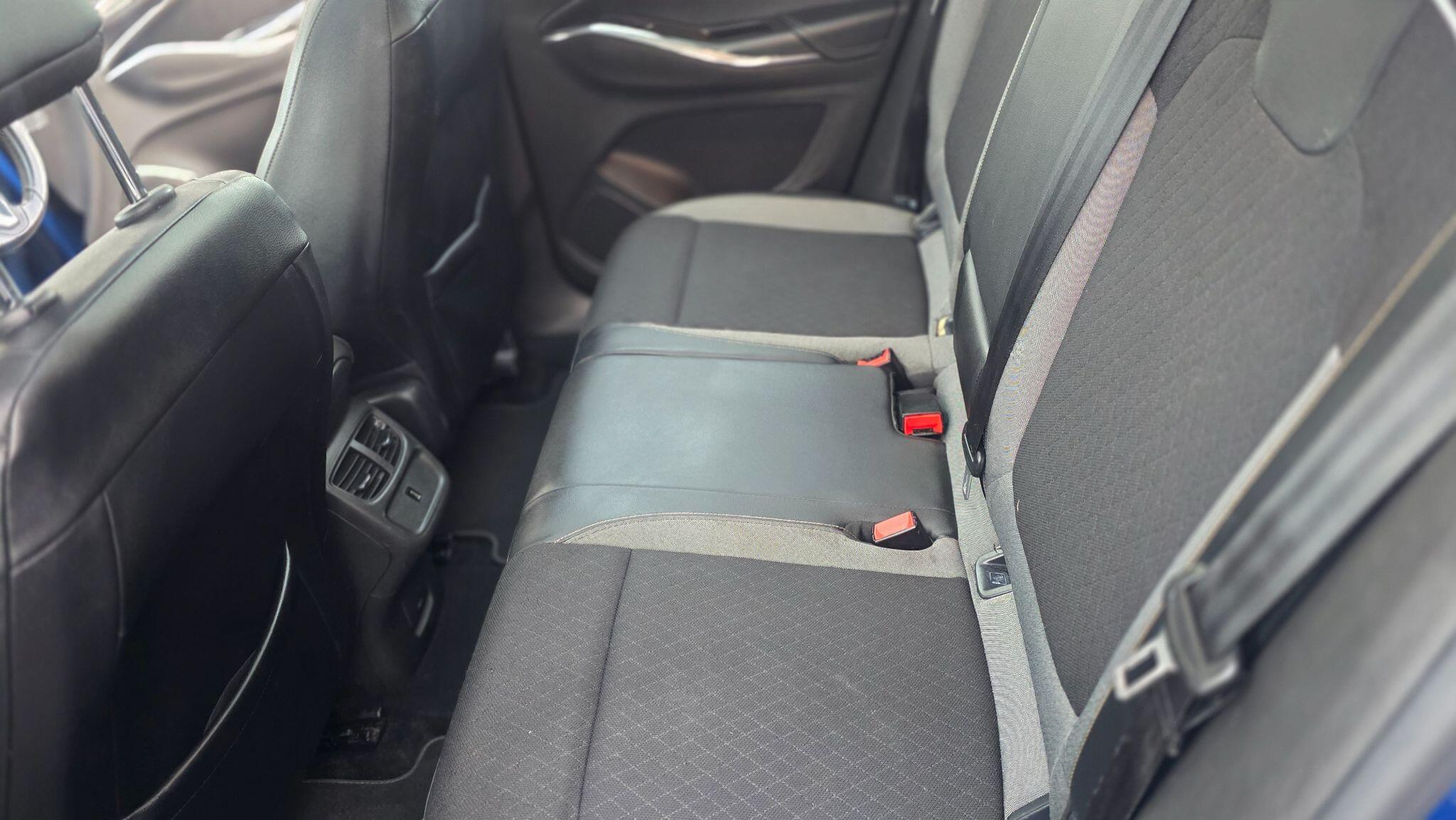 Vauxhall Grandland X - Image 38