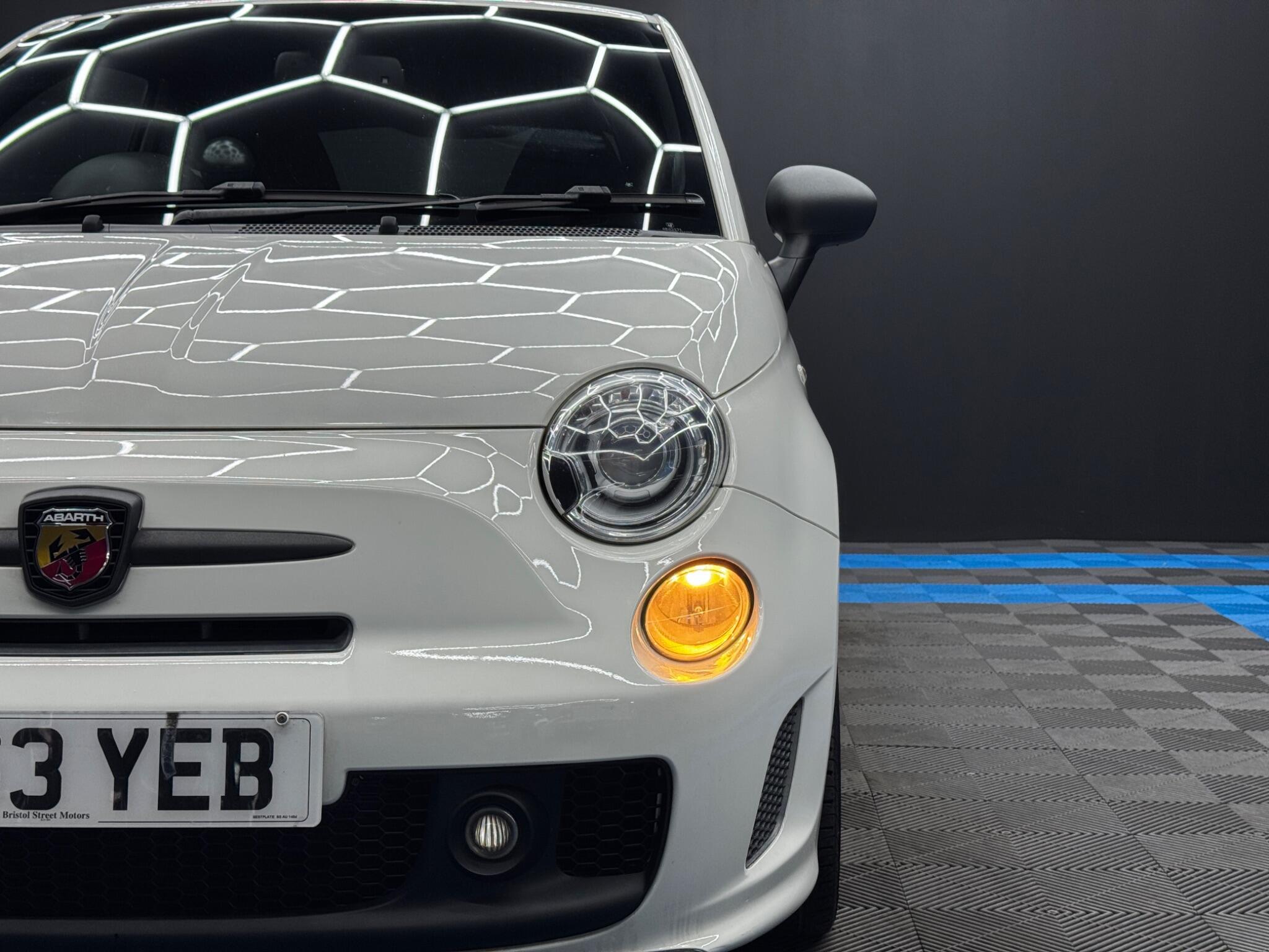 Abarth 595 - Image 30