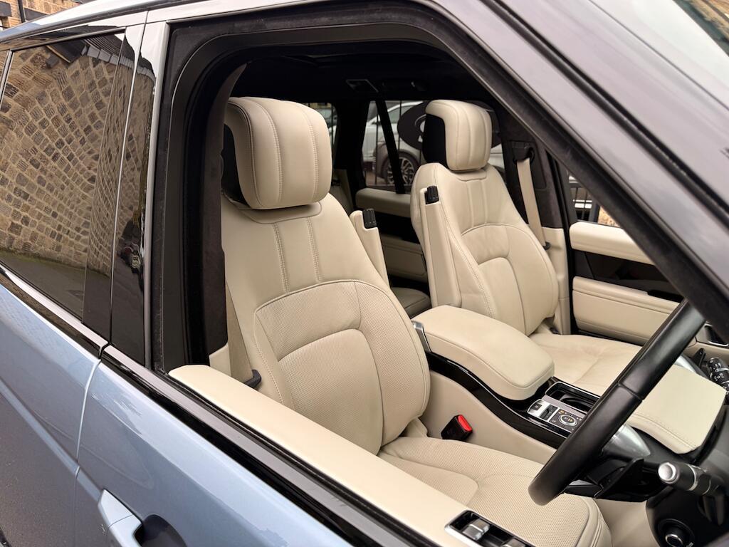 Land Rover Range Rover - Image 14