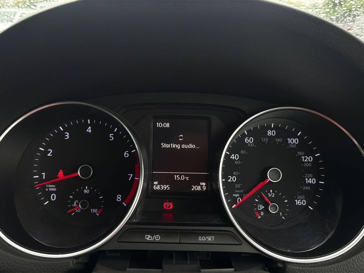 Volkswagen Polo - Image 18