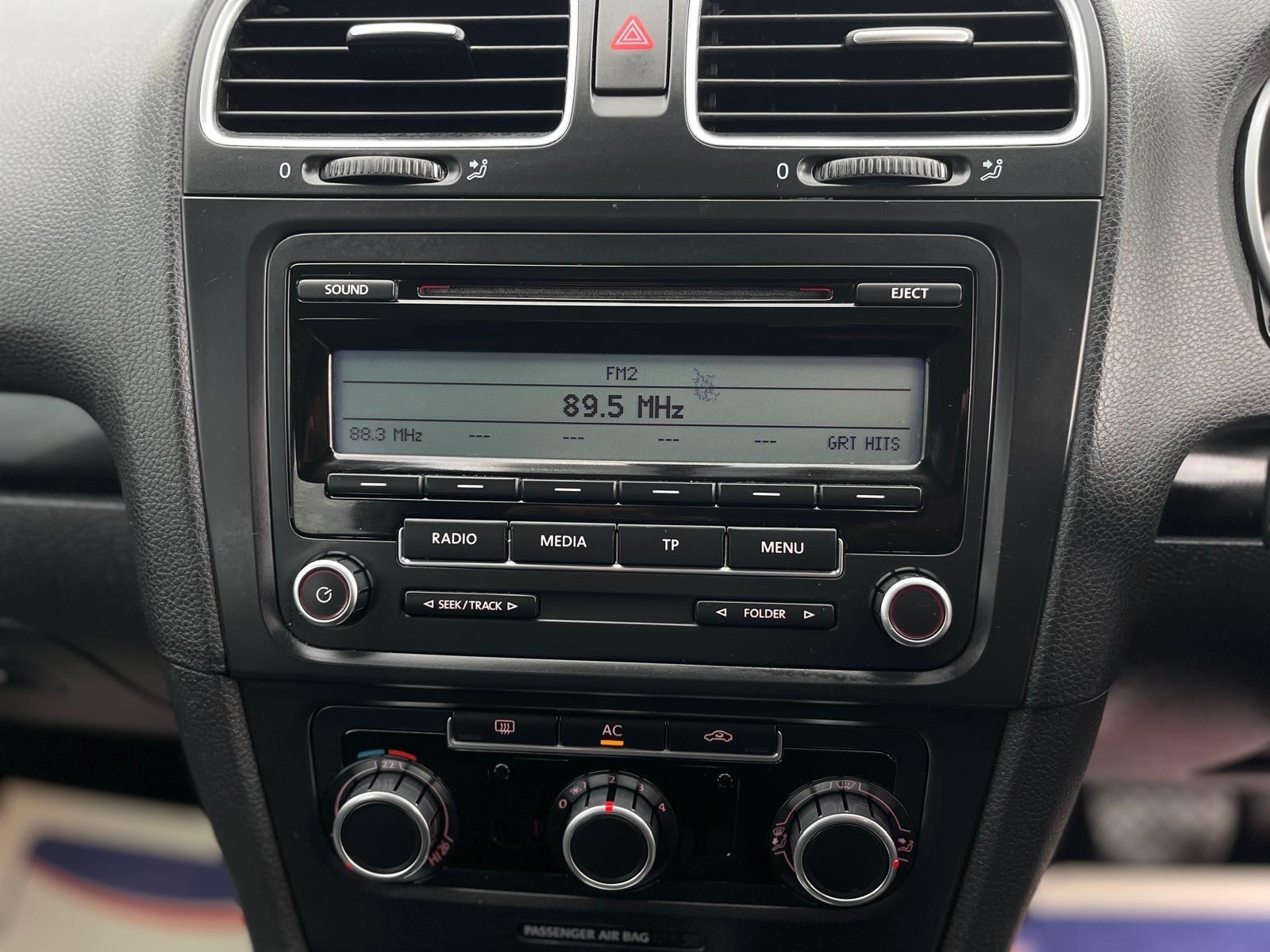 Volkswagen Golf - Image 15