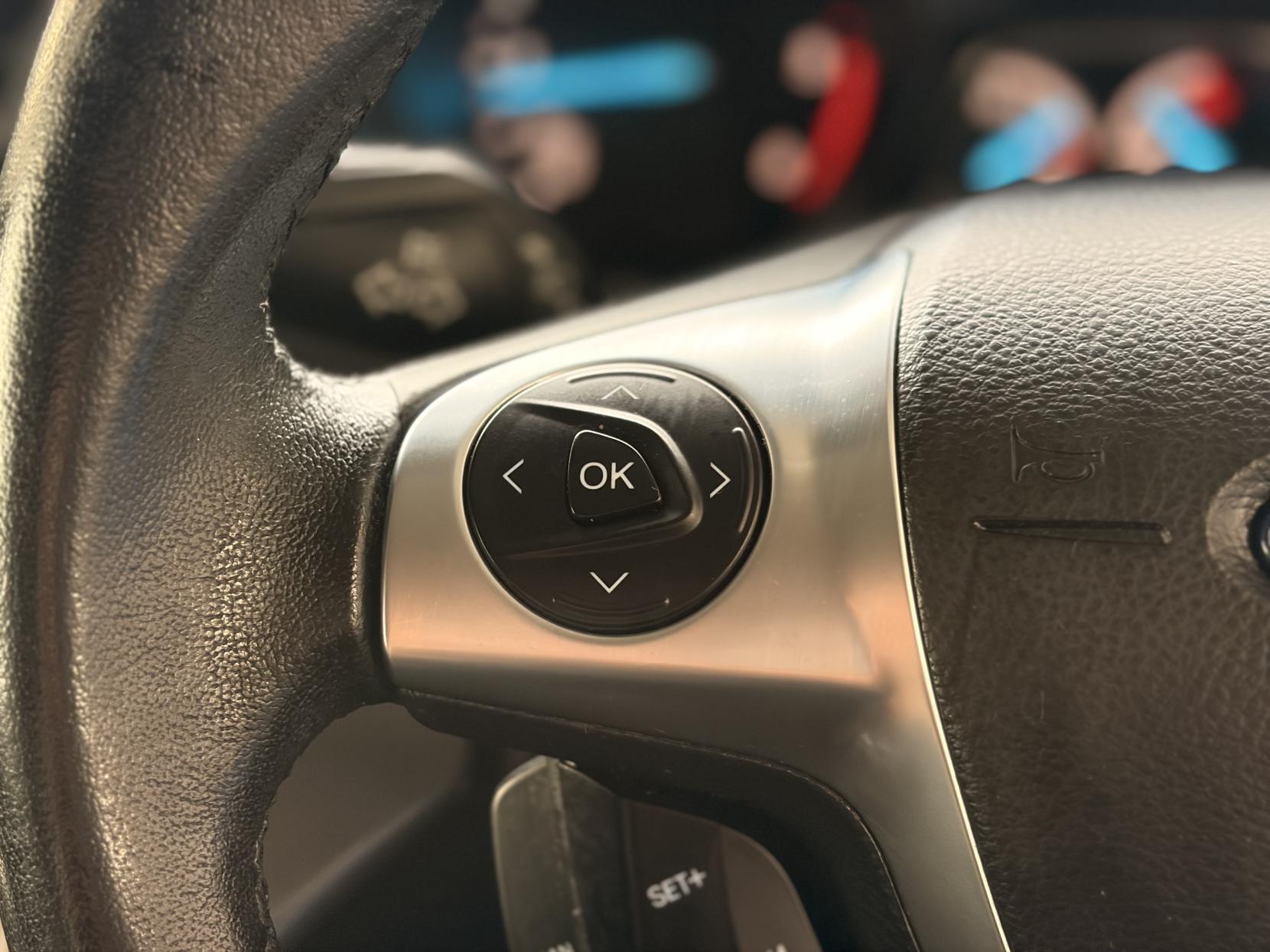 Ford Kuga - Image 14