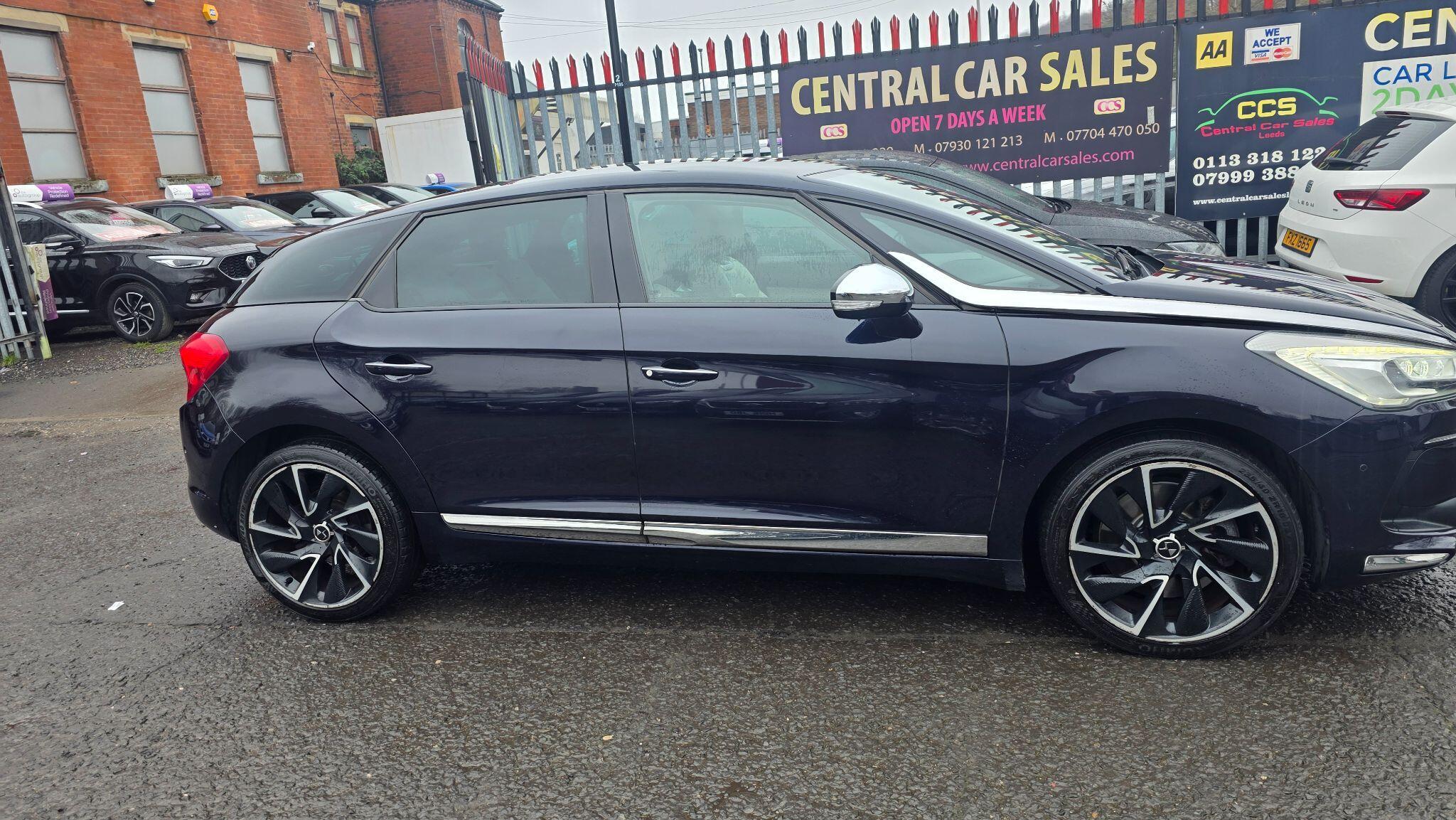 DS AUTOMOBILES DS 5 - Image 8