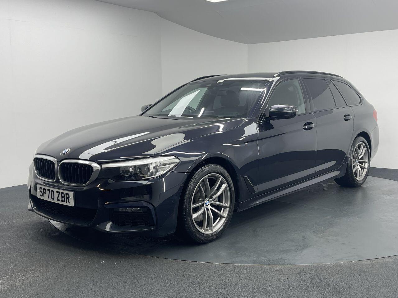 BMW 5 Series - Image 10