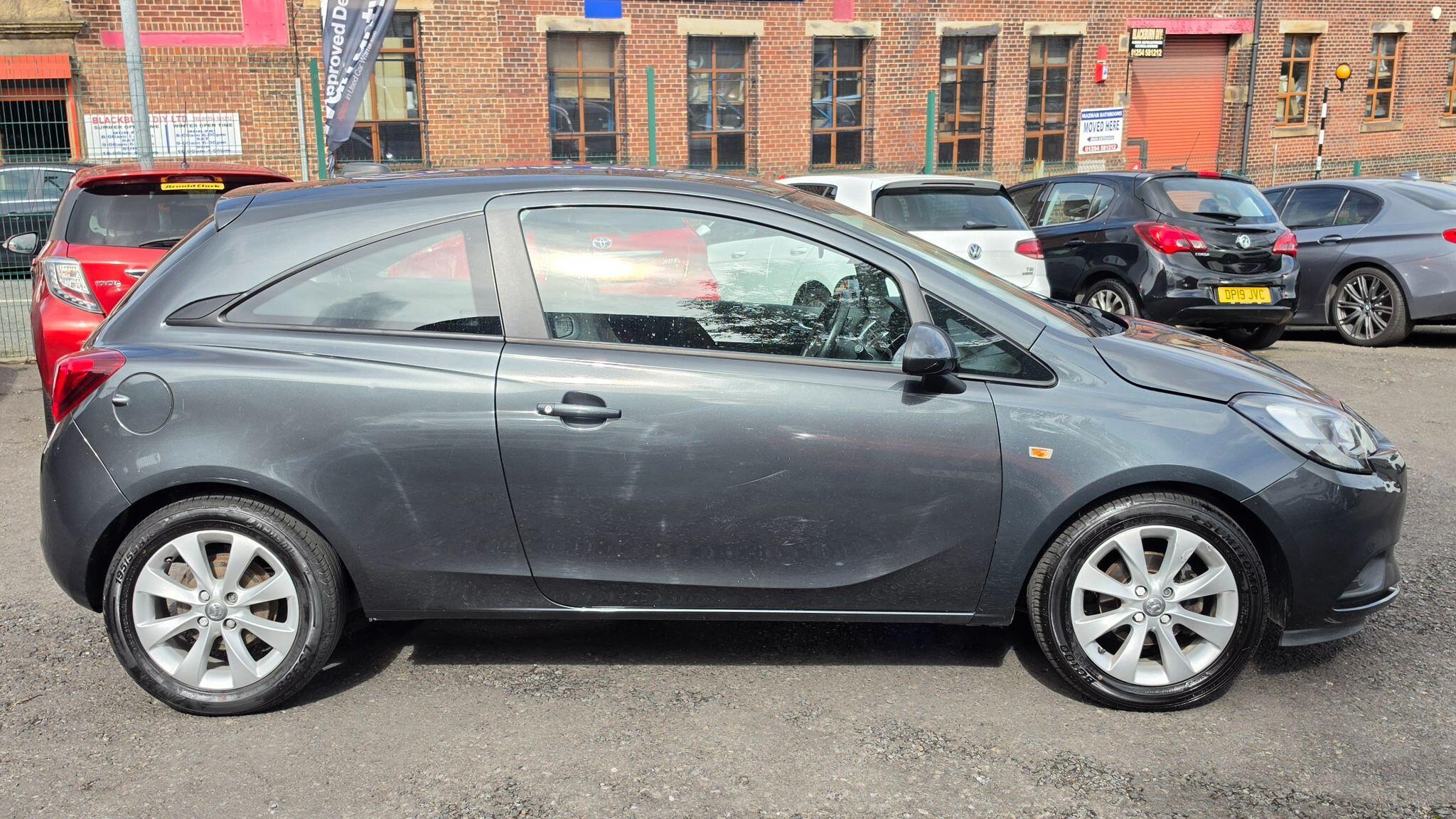 Vauxhall Corsa - Image 8
