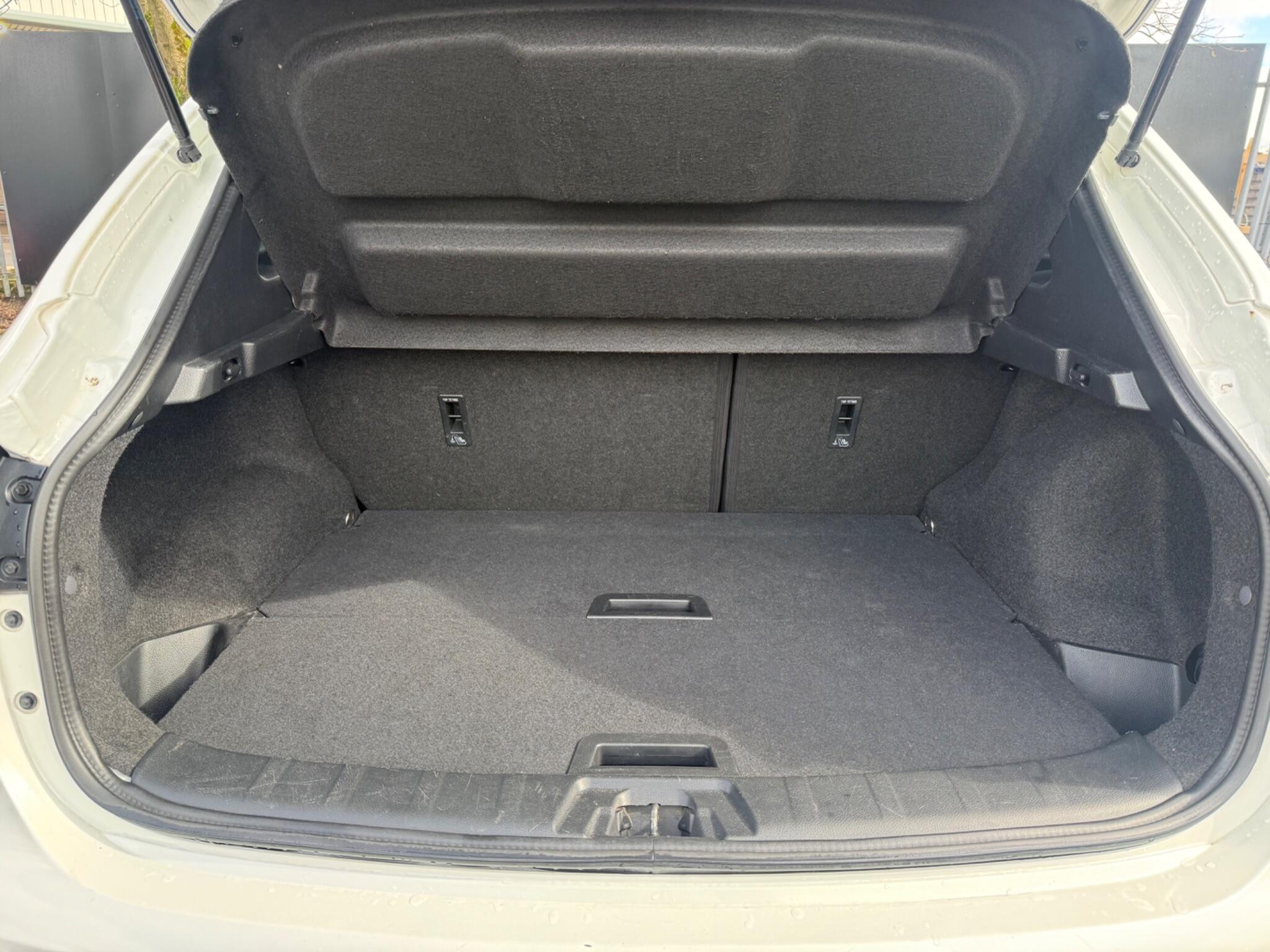 Nissan Qashqai - Image 33