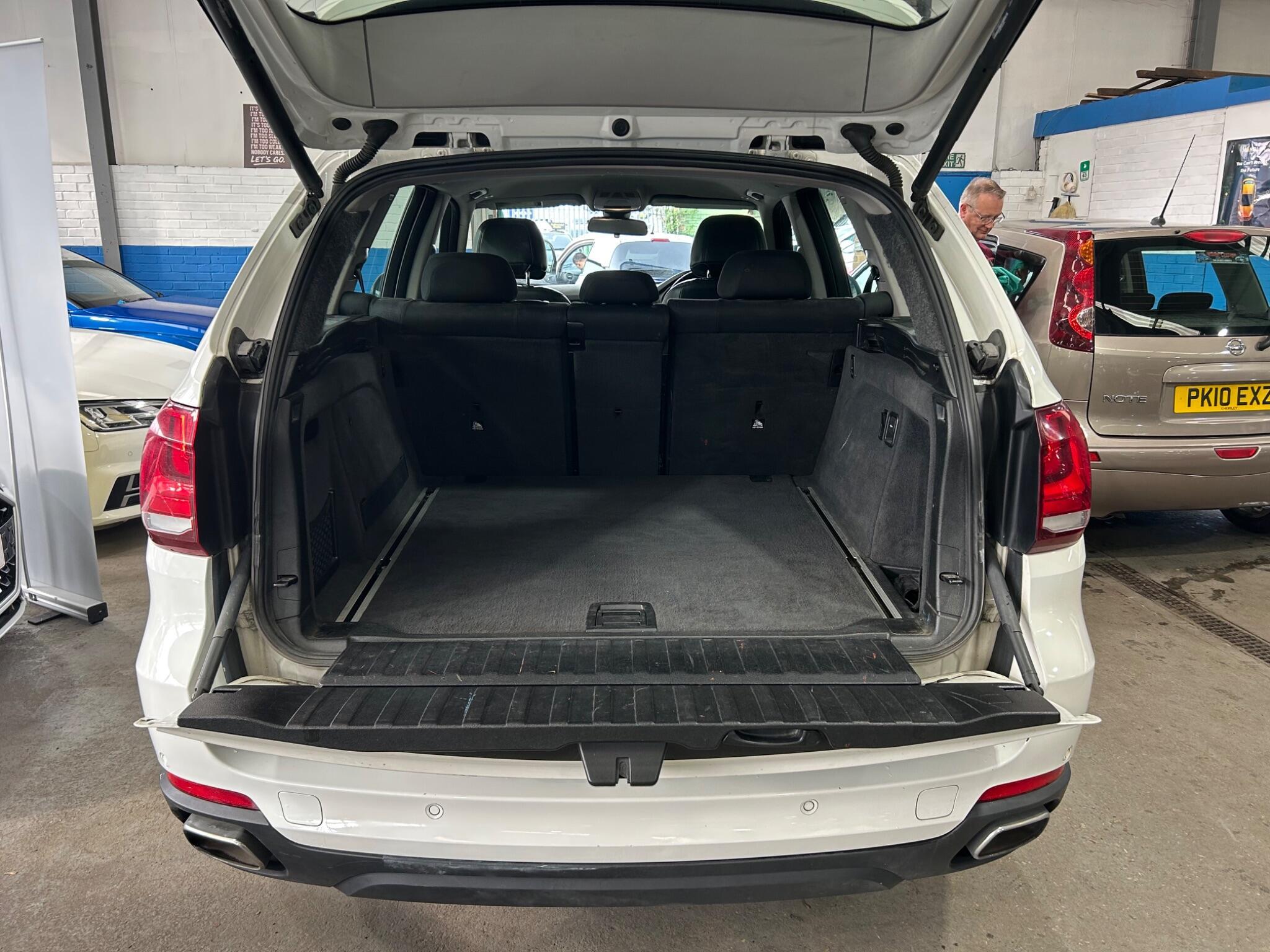 BMW X5 - Image 26