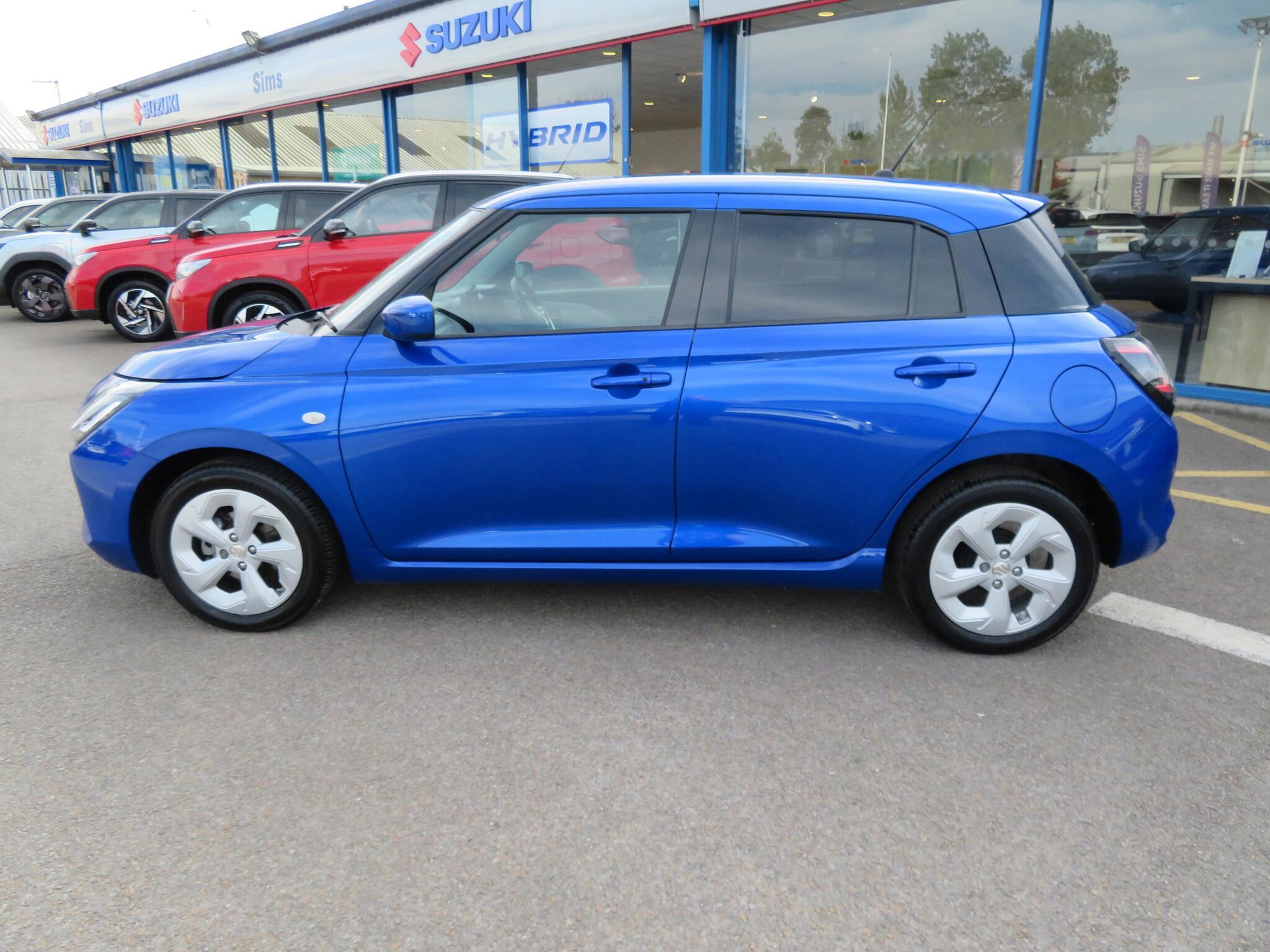 Suzuki Swift - Image 10