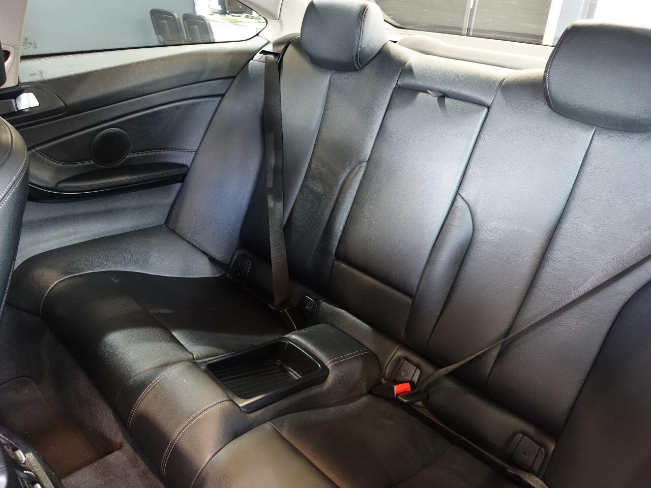 BMW 4 Series - Image 15