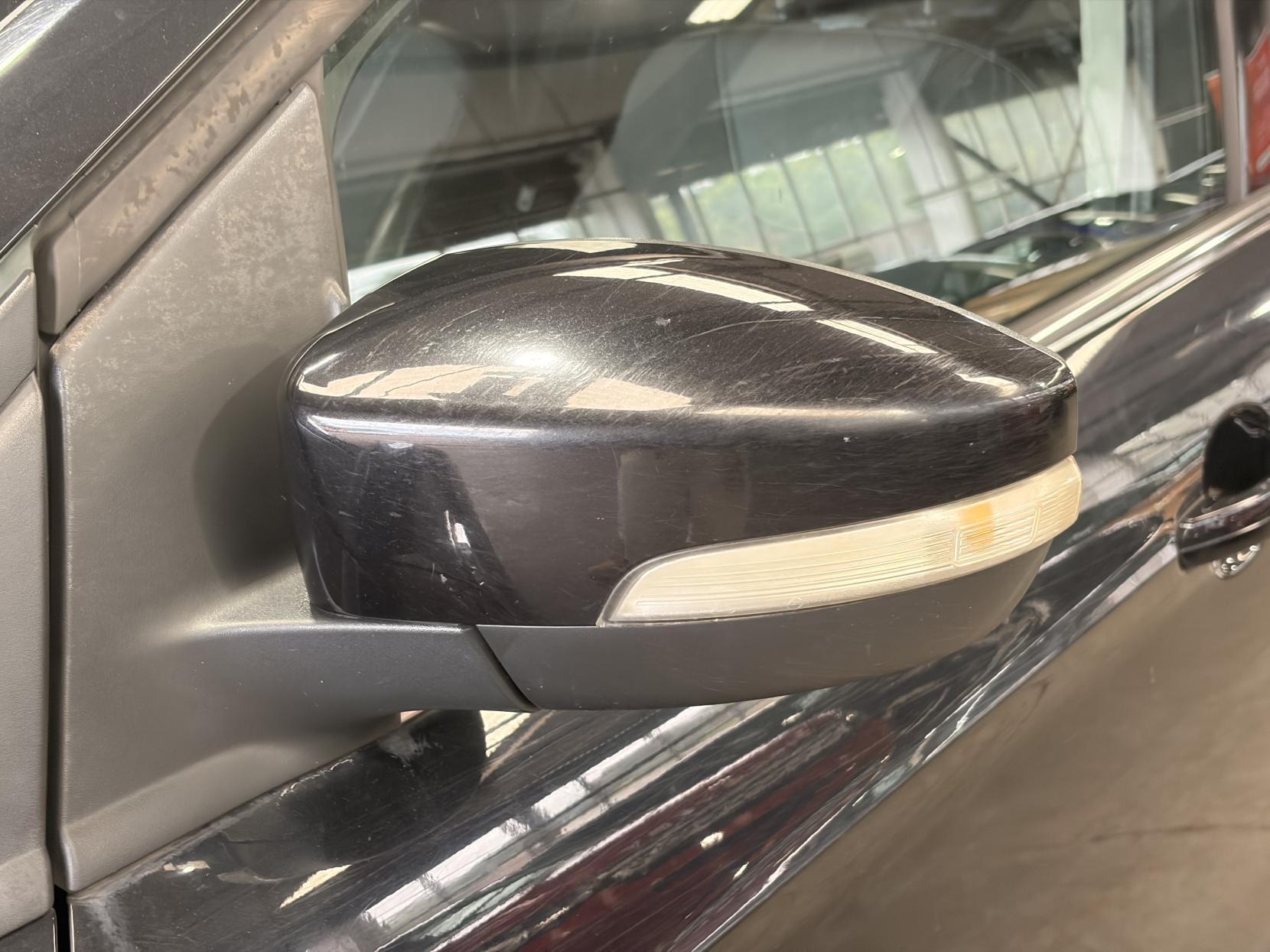Ford Kuga - Image 15