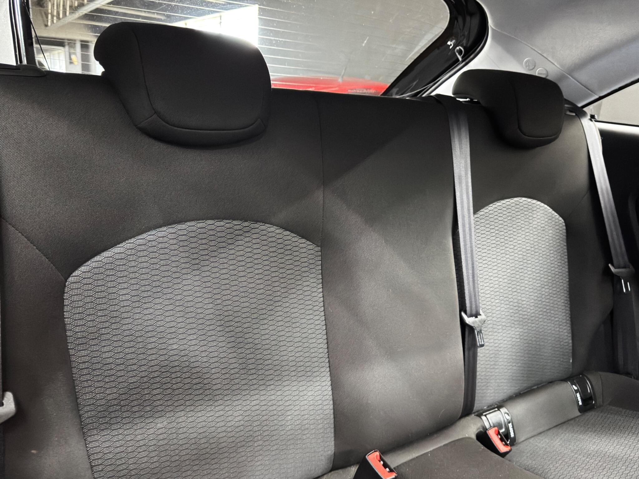 Vauxhall Corsa - Image 15