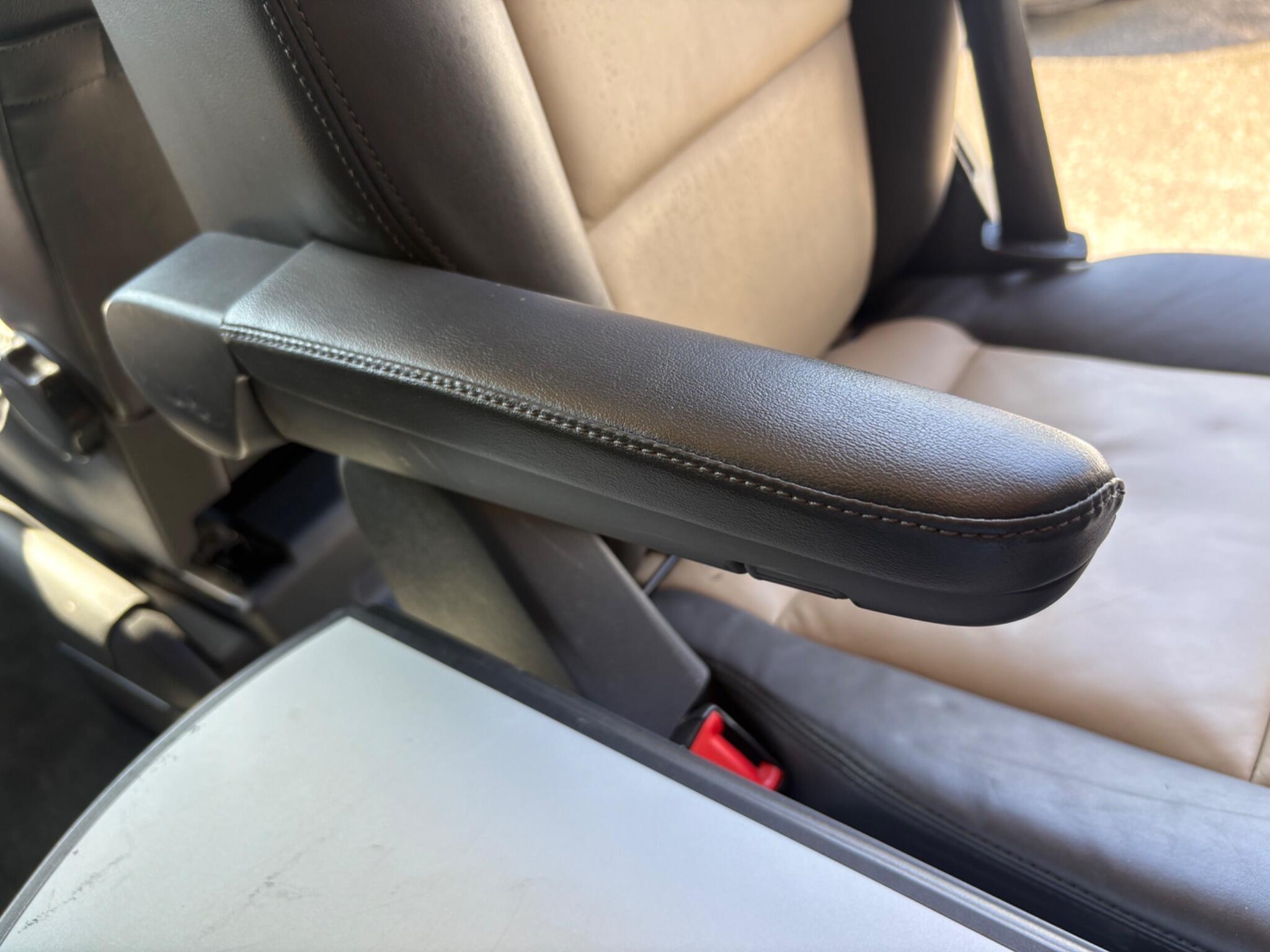 Volkswagen CARAVELLE - Image 32