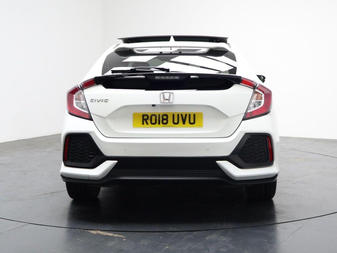 Honda Civic - Image 11