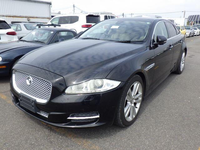 Jaguar XJ - Image 4
