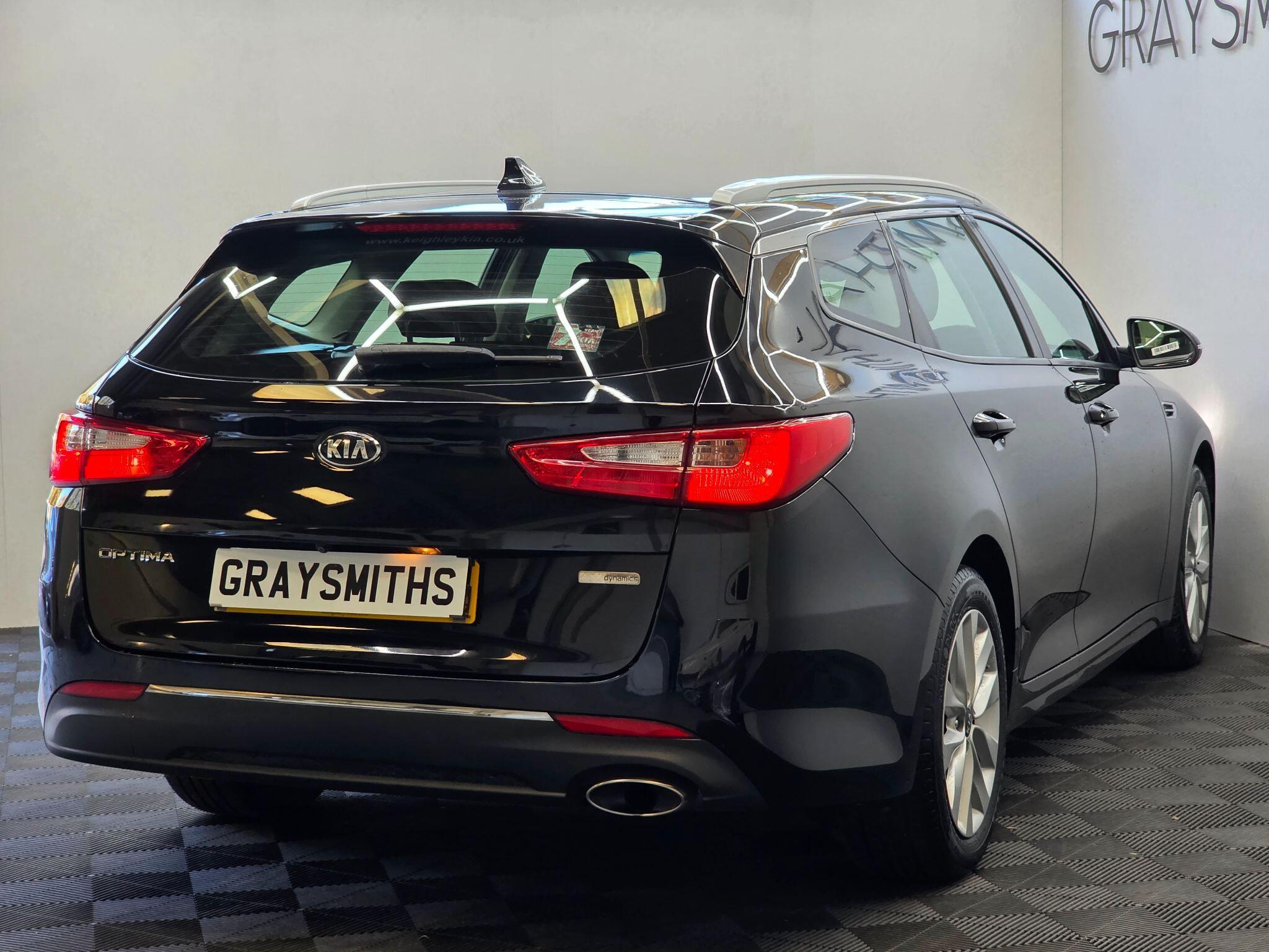 Kia Optima - Image 8