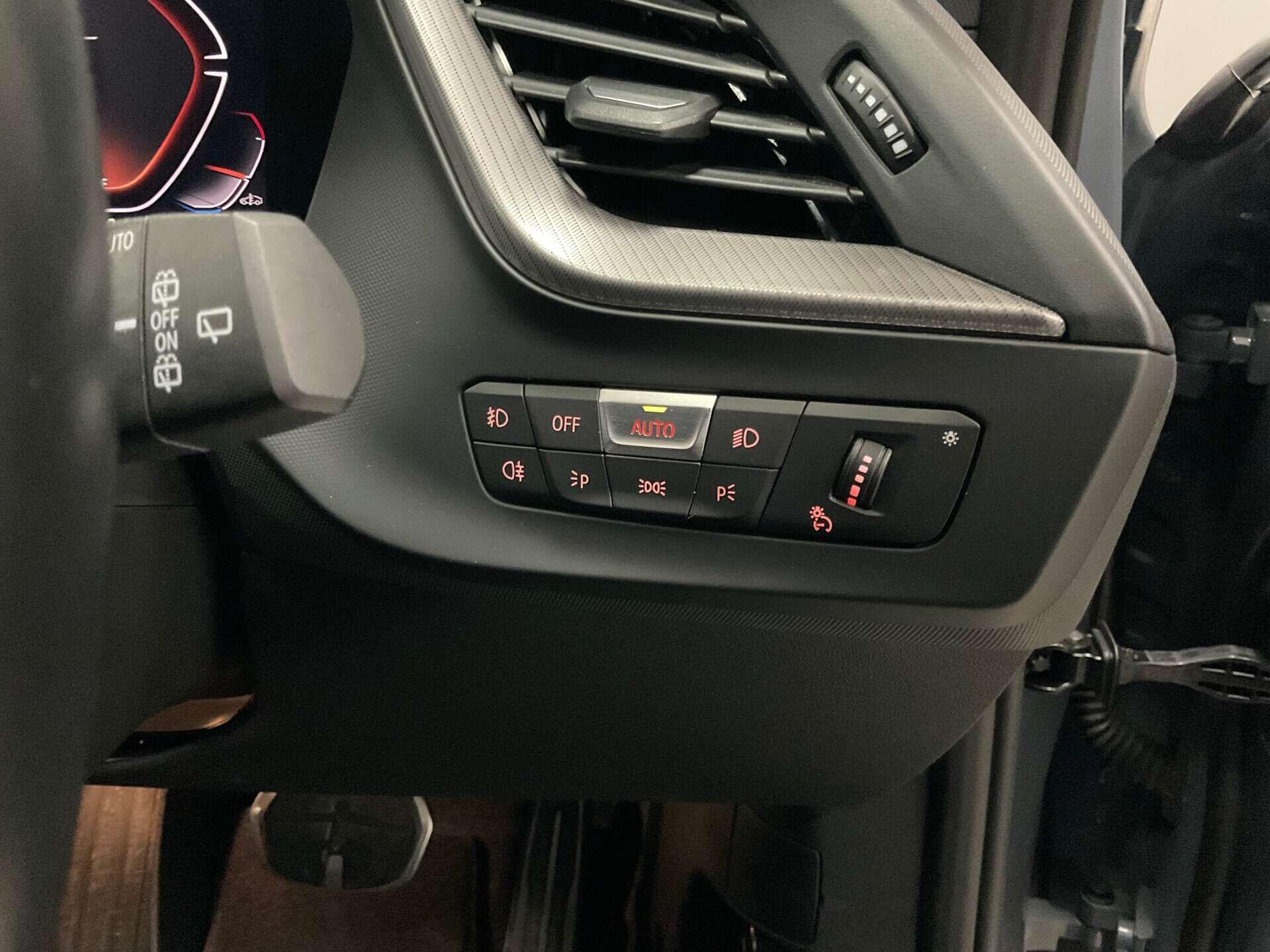BMW 1 Series - Image 20