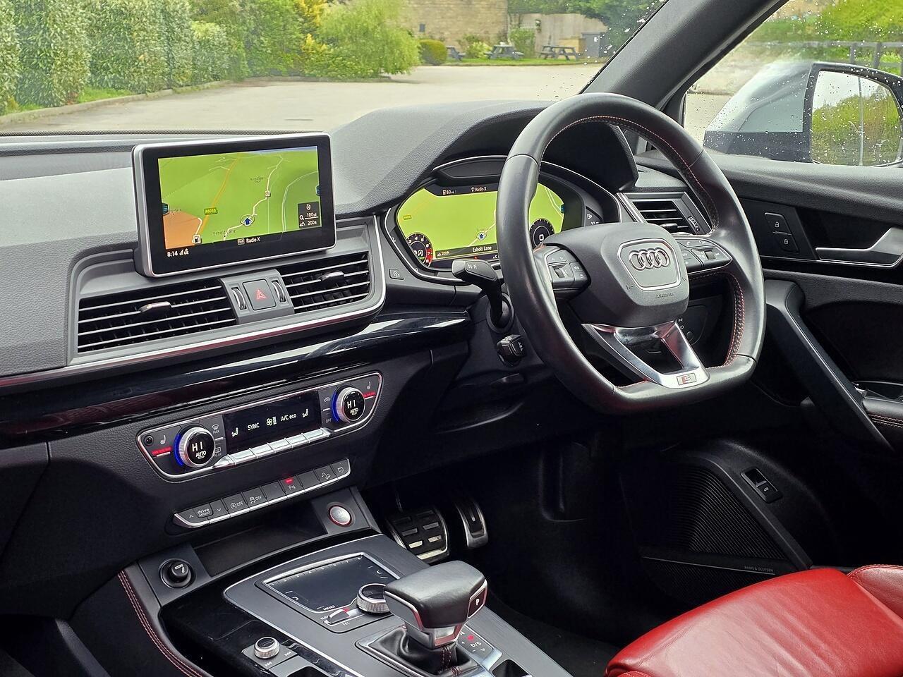 Audi SQ5 - Image 2