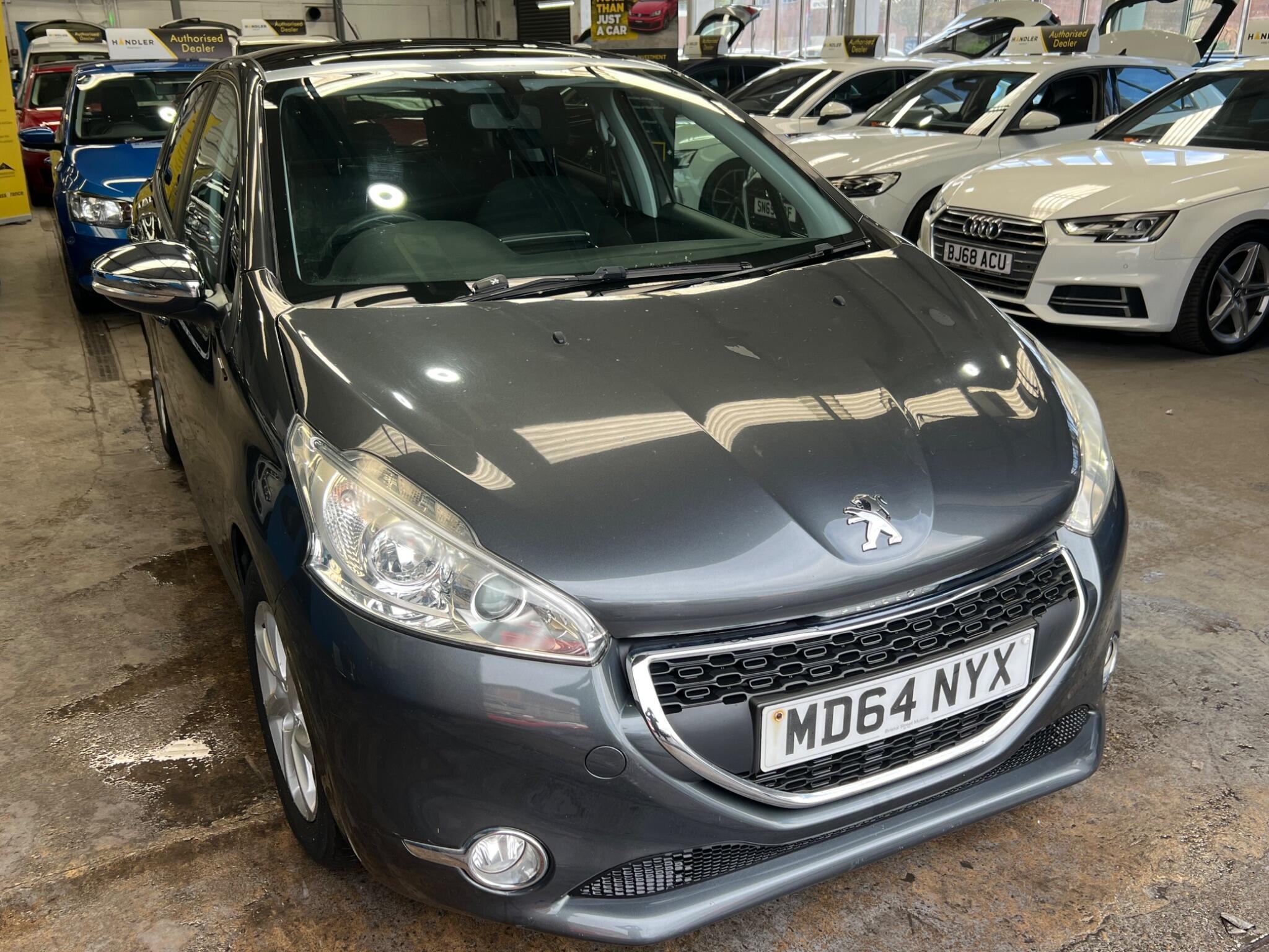 Peugeot 208 - Image 6