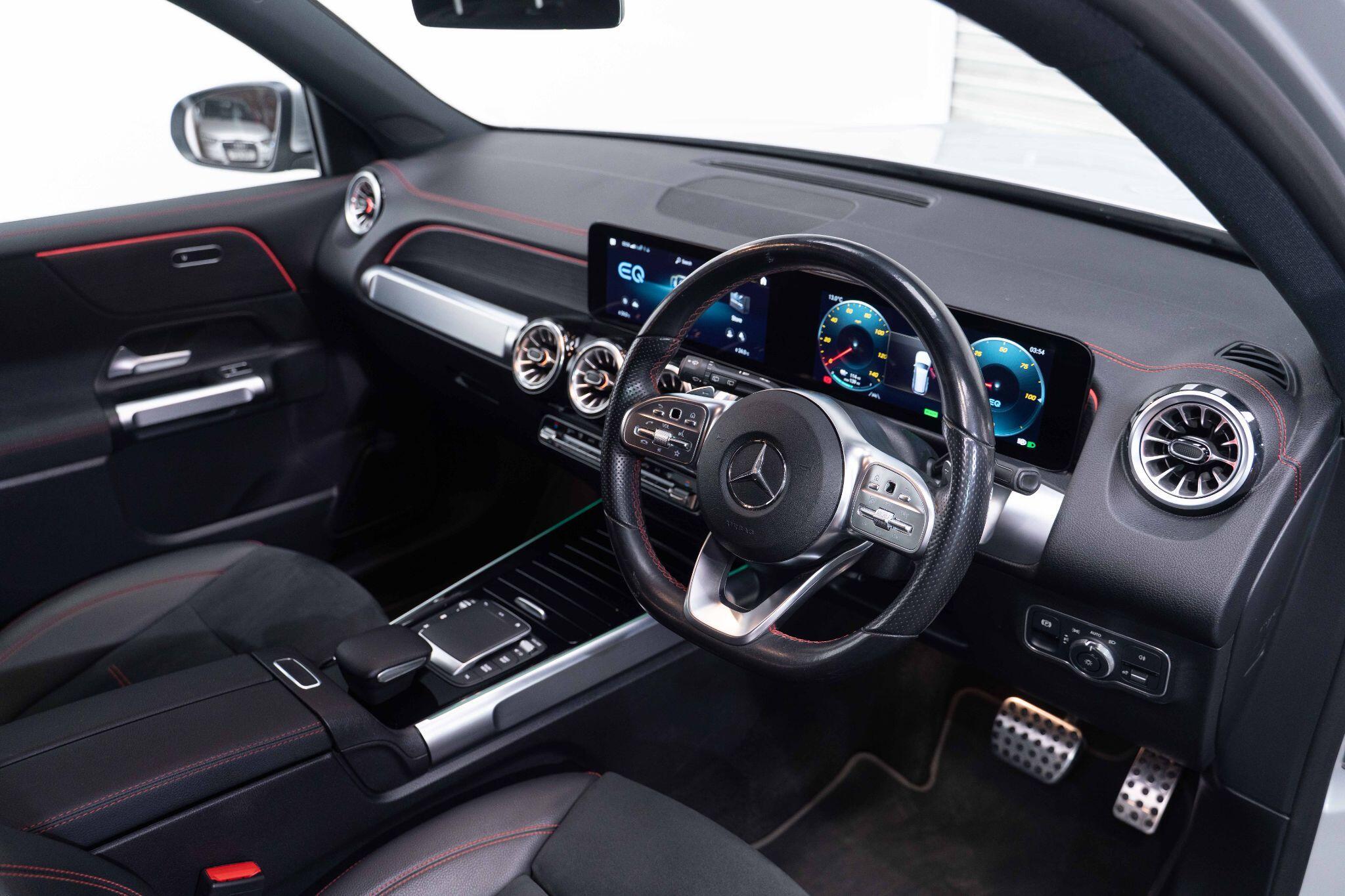 Mercedes Eqb - Image 9