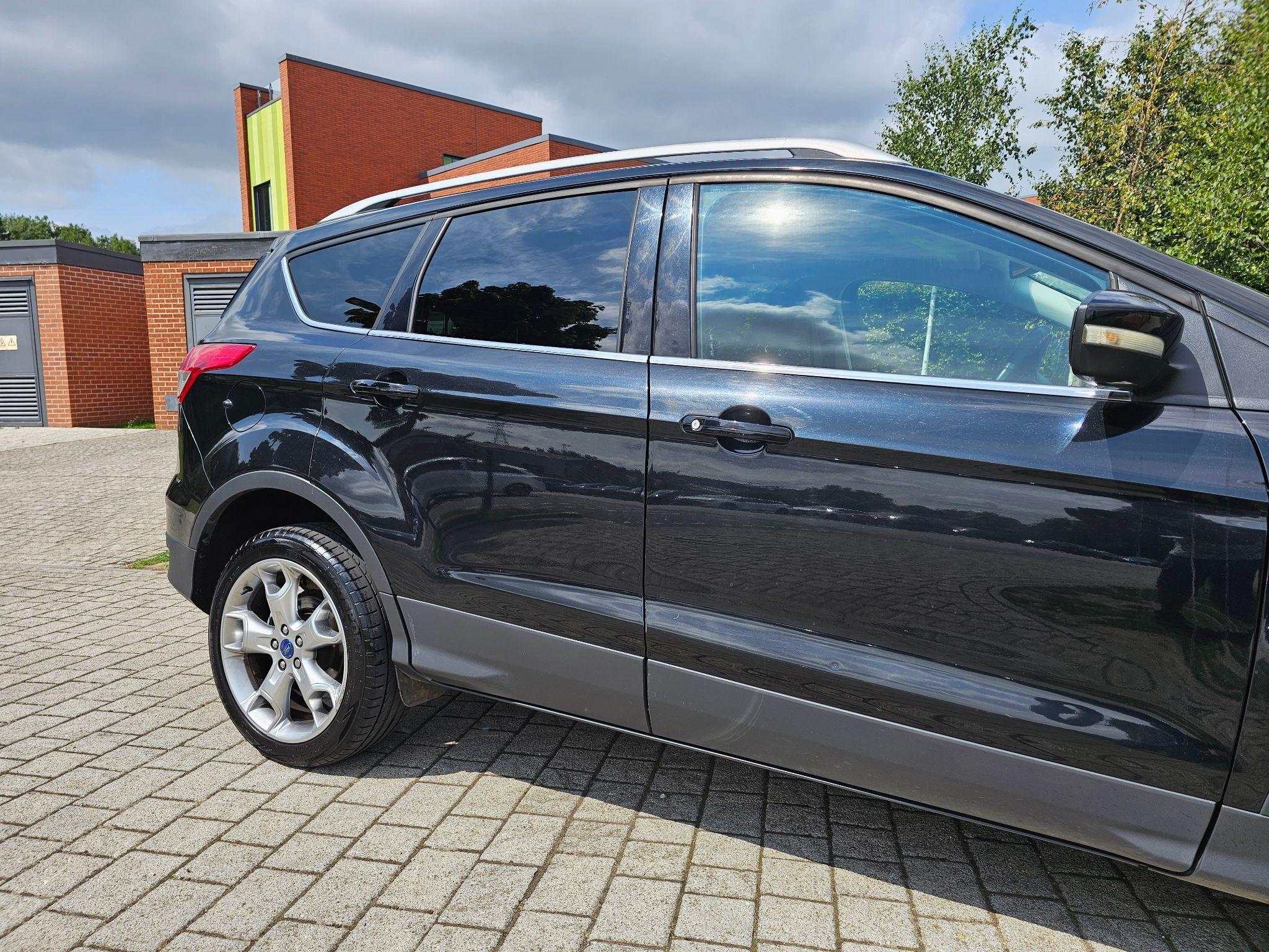 Ford Kuga - Image 5