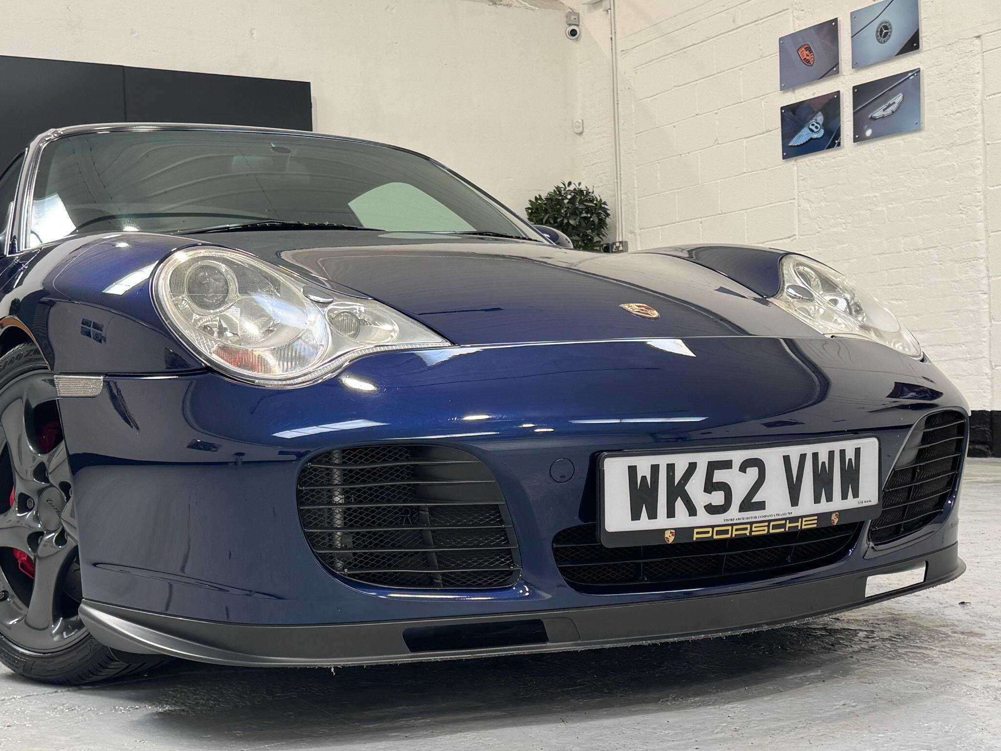 Porsche 911 - Image 35