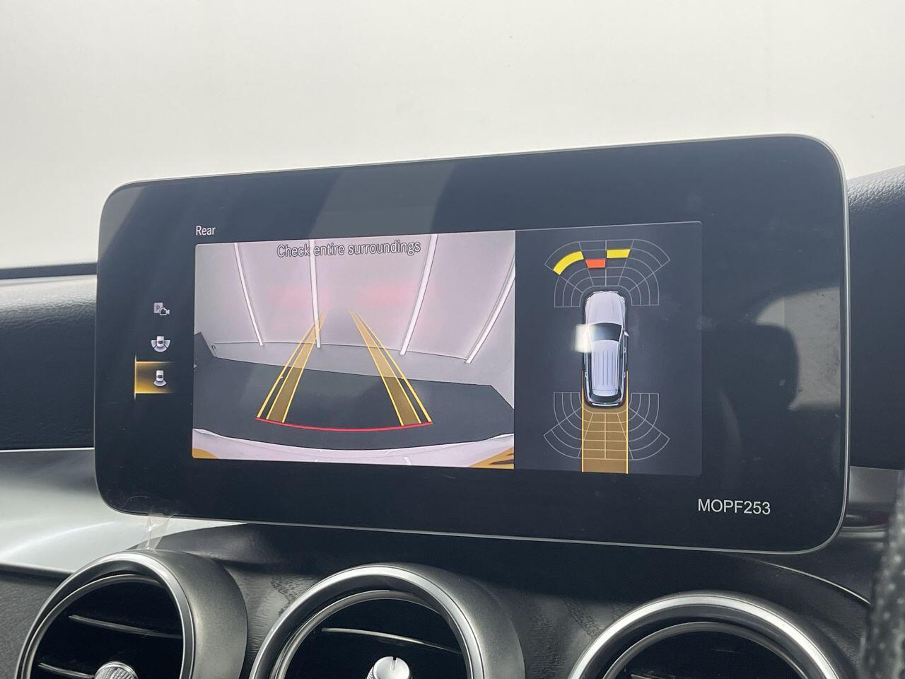 Mercedes GLC - Image 46