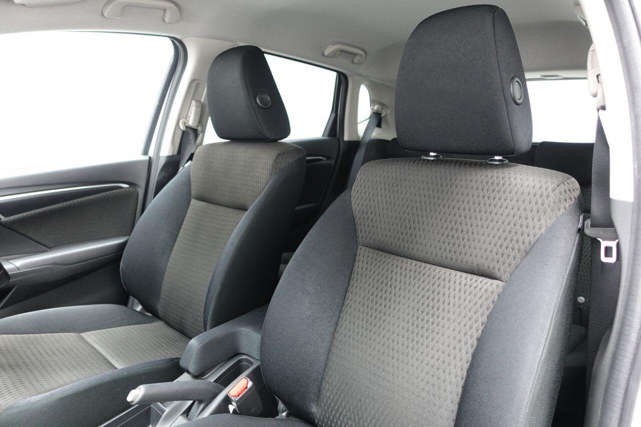 Honda Jazz - Image 12