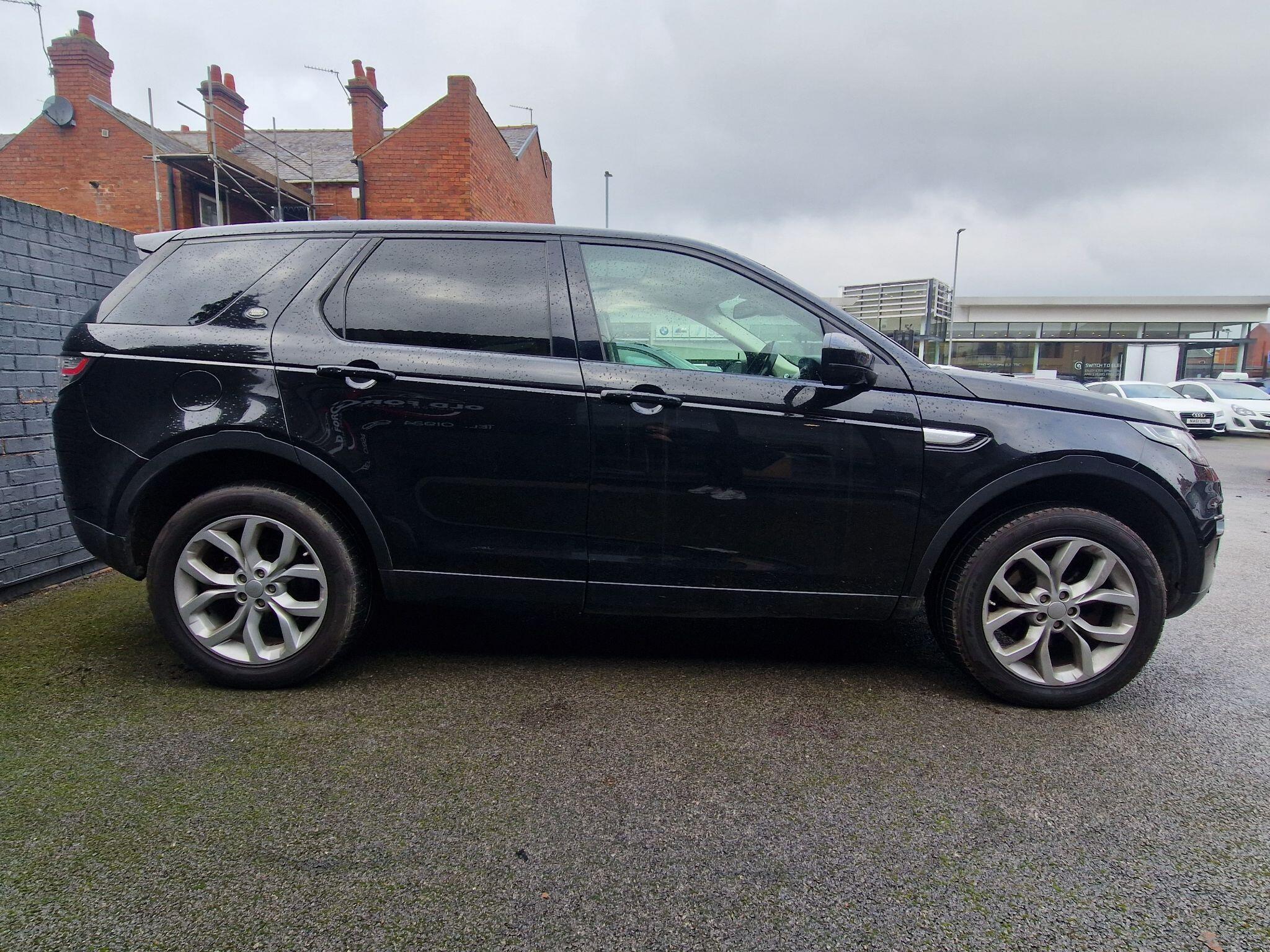 Land Rover DISCOVERY SPORT - Image 7