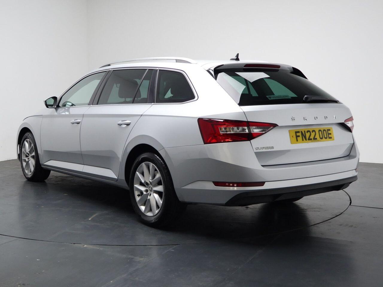 Skoda Superb - Image 9