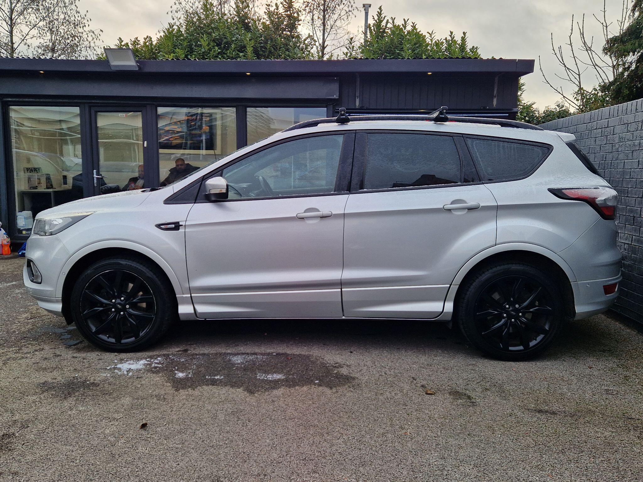 Ford Kuga - Image 6