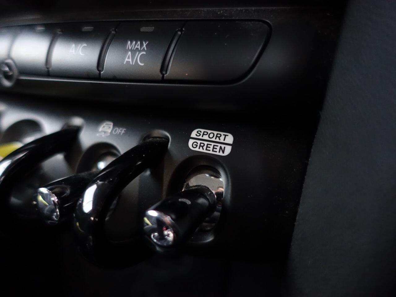 MINI Electric Hatch - Image 32