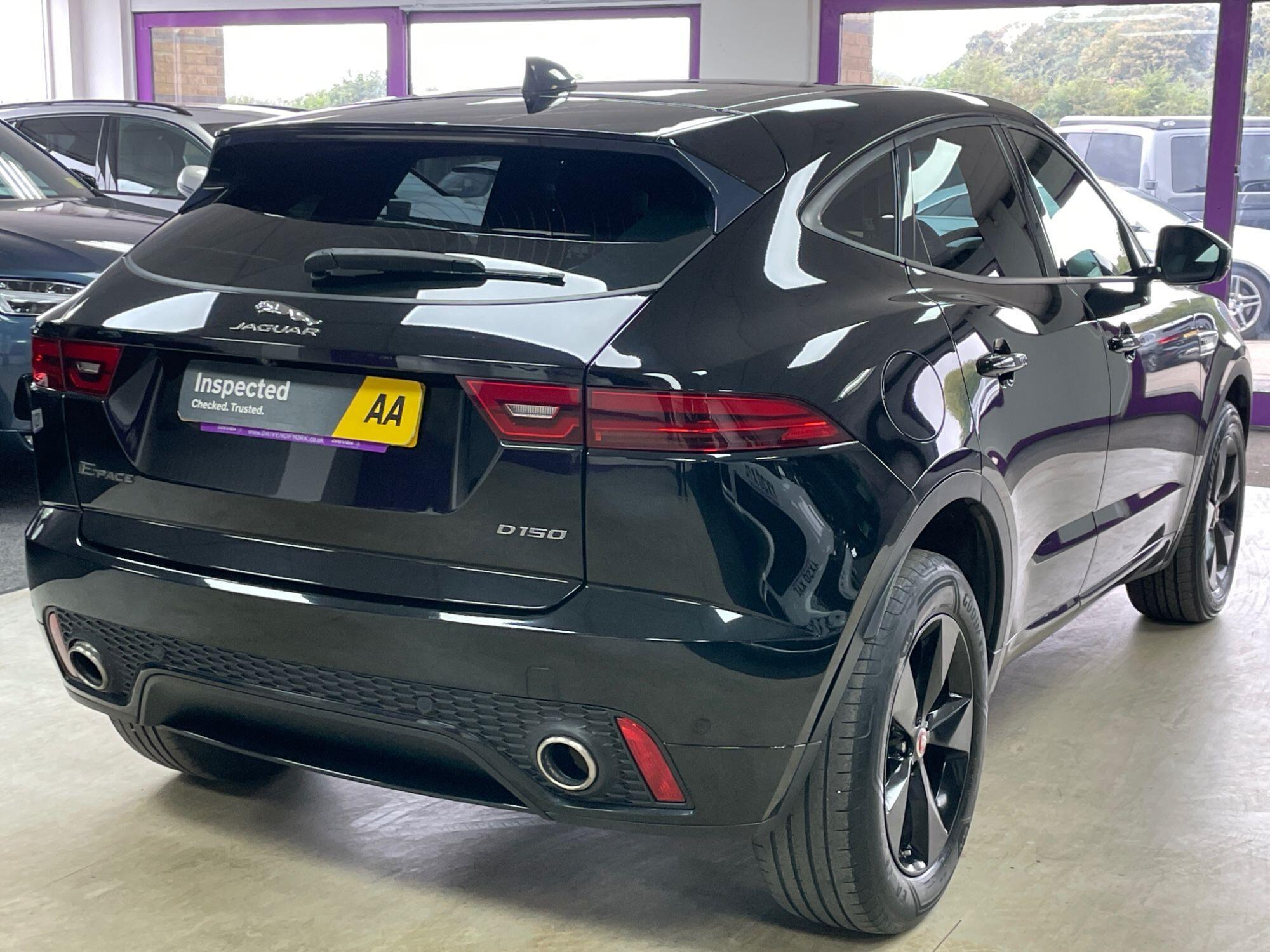 Jaguar E-Pace - Image 10
