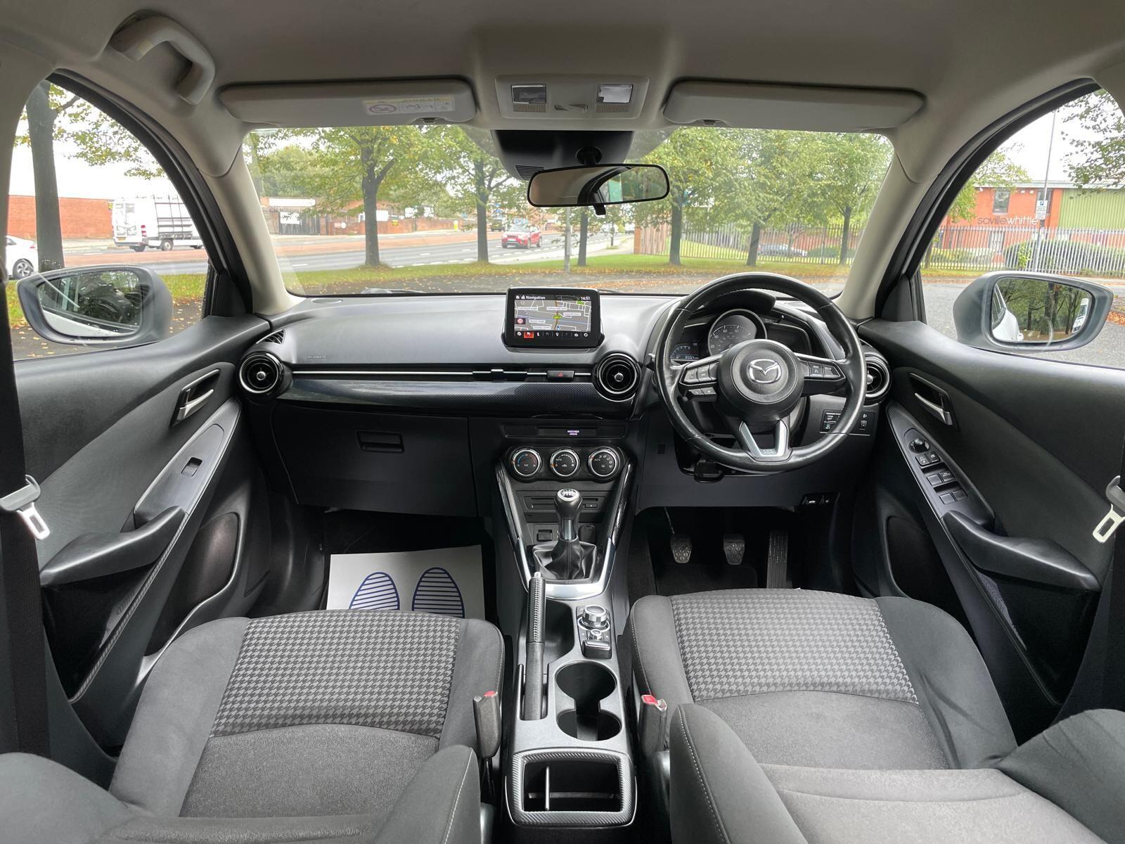 Mazda MAZDA2 - Image 14