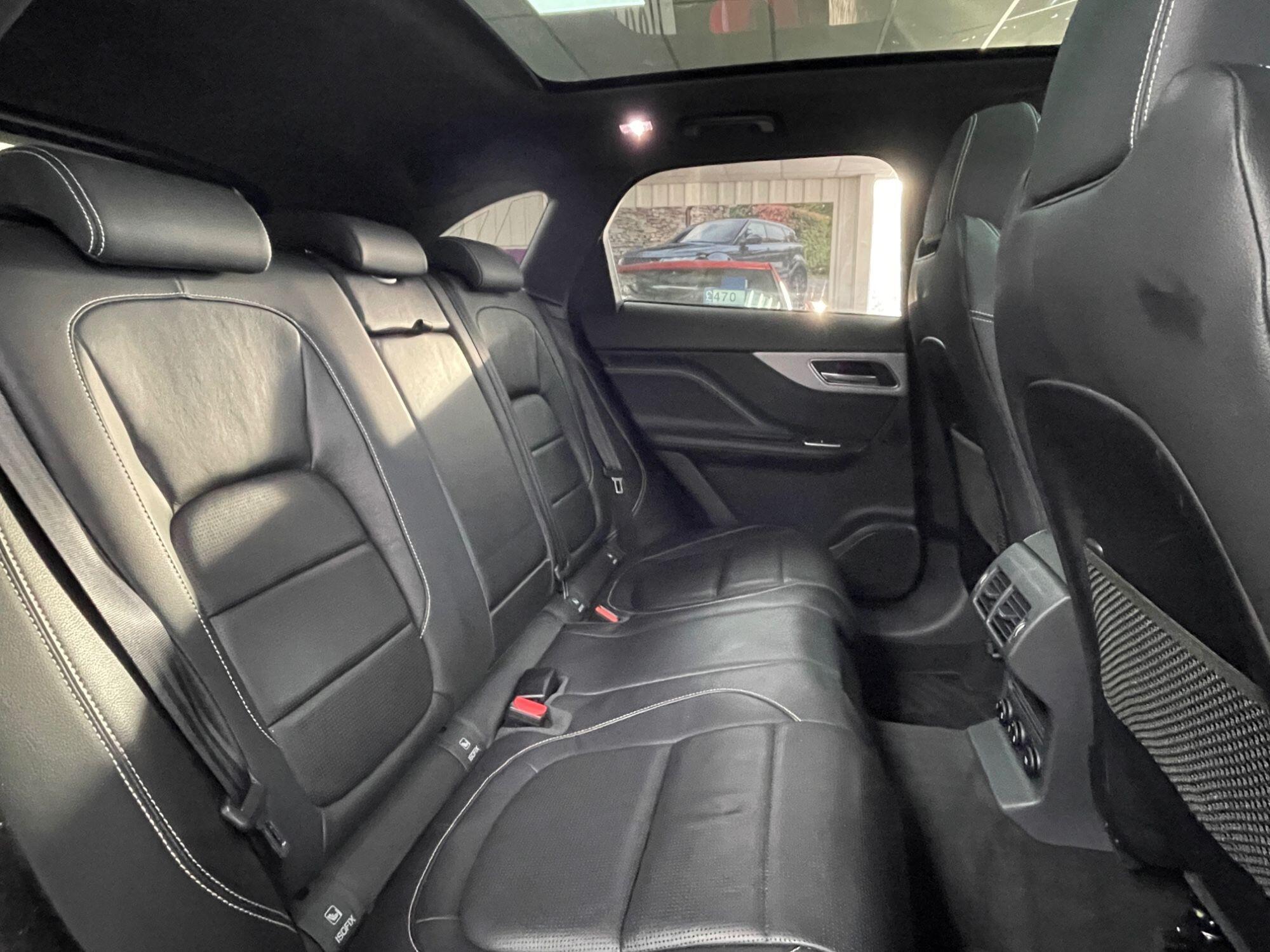 Jaguar F-Pace - Image 31