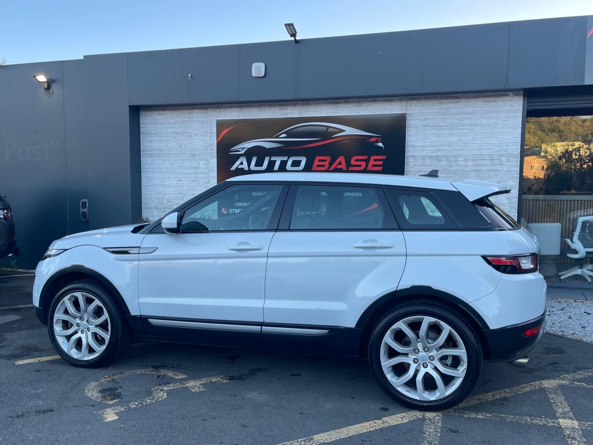 Land Rover Range Rover Evoque - Image 9