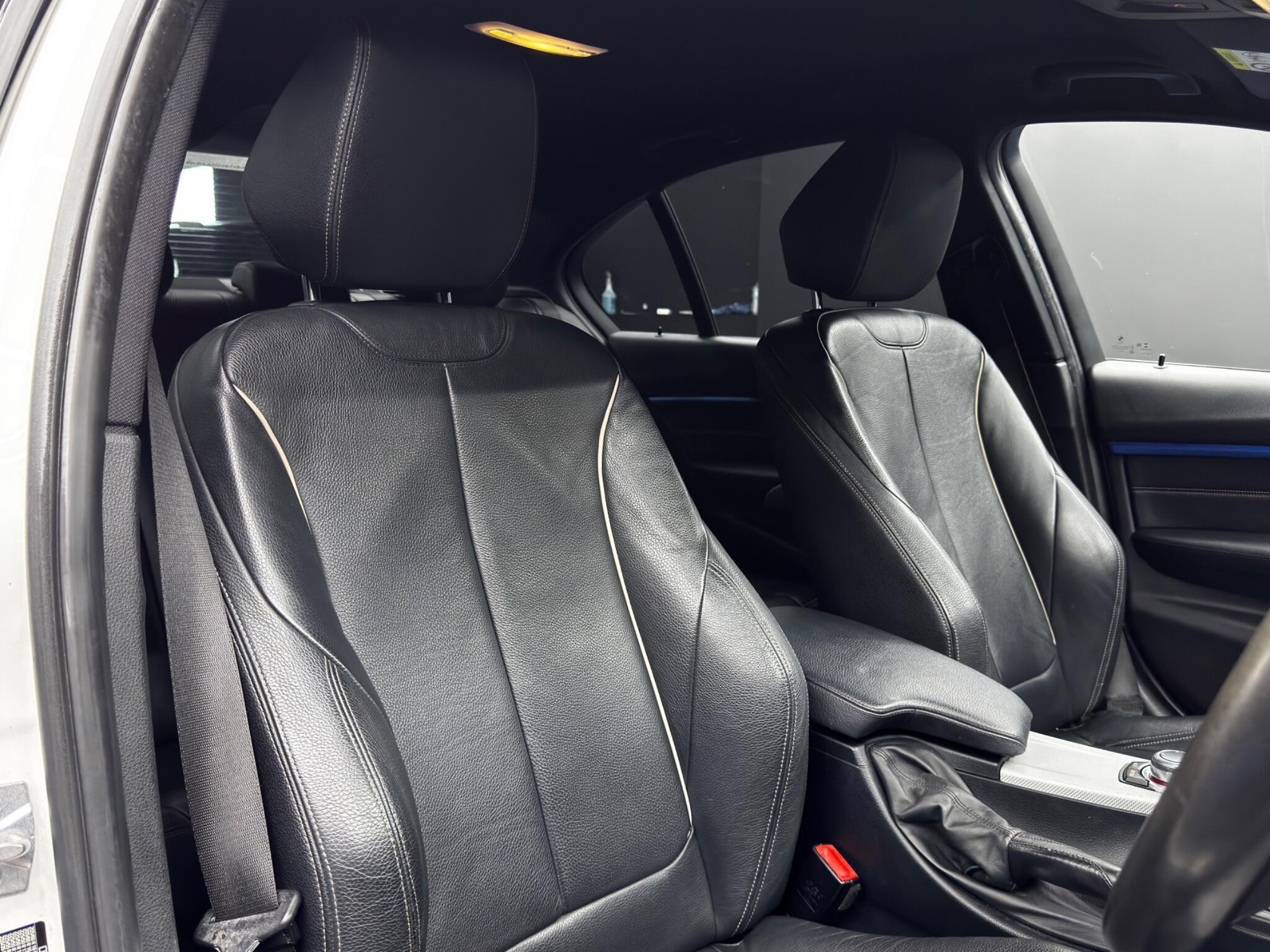 BMW 3 Series - Image 12