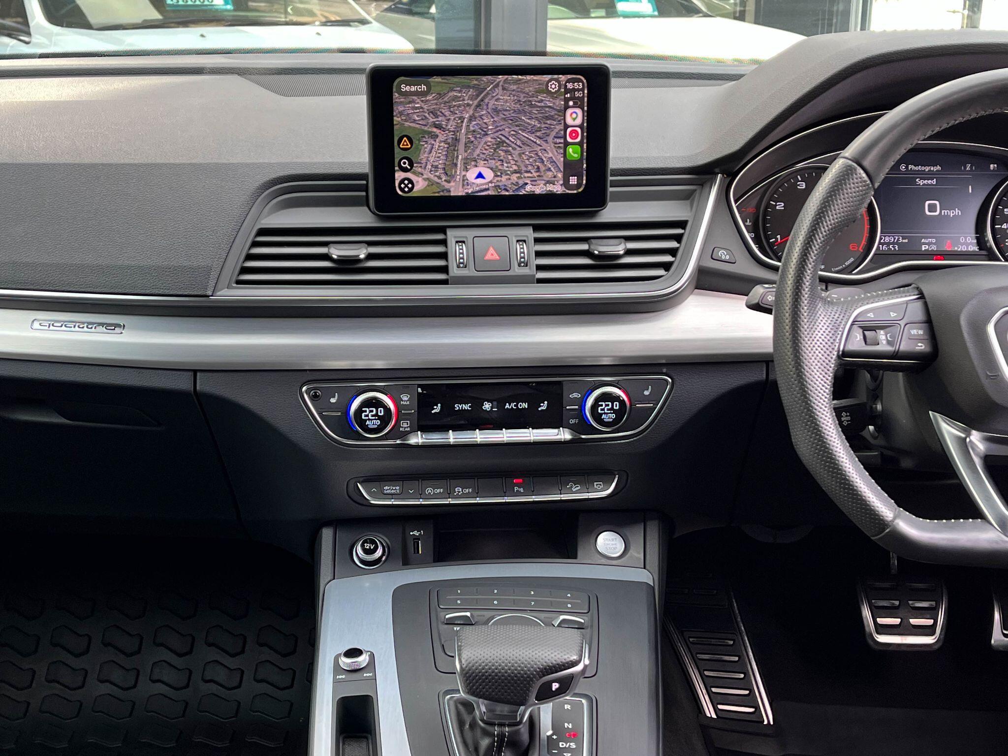 Audi Q5 - Image 9