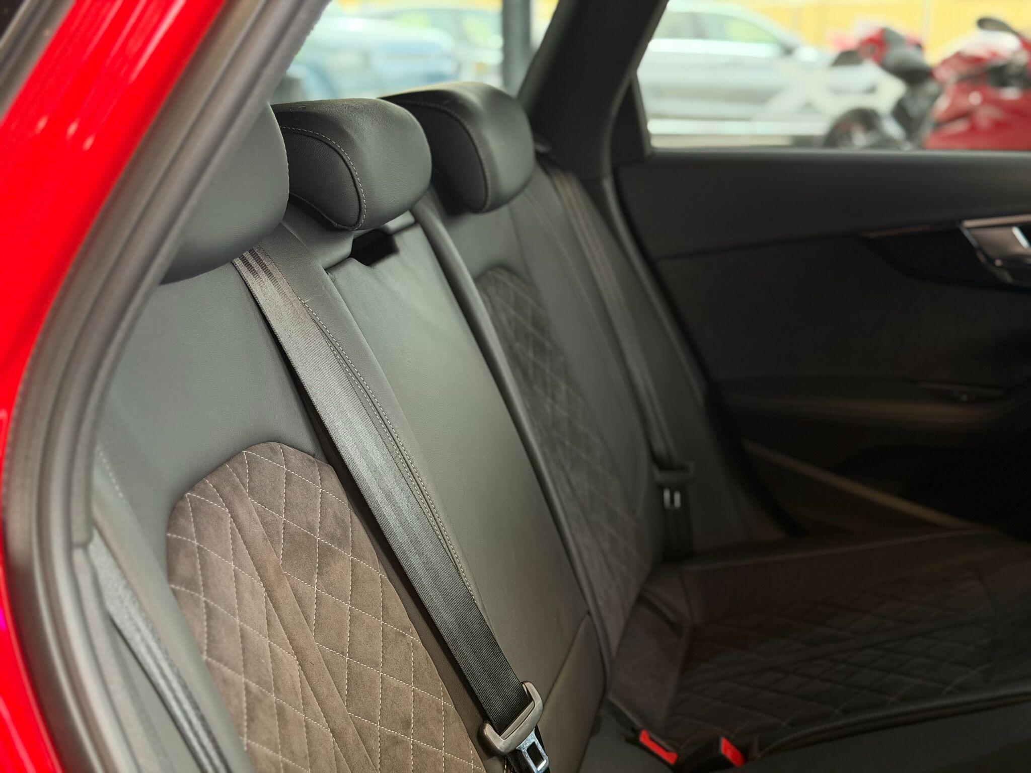 Audi Rs4 Avant - Image 9