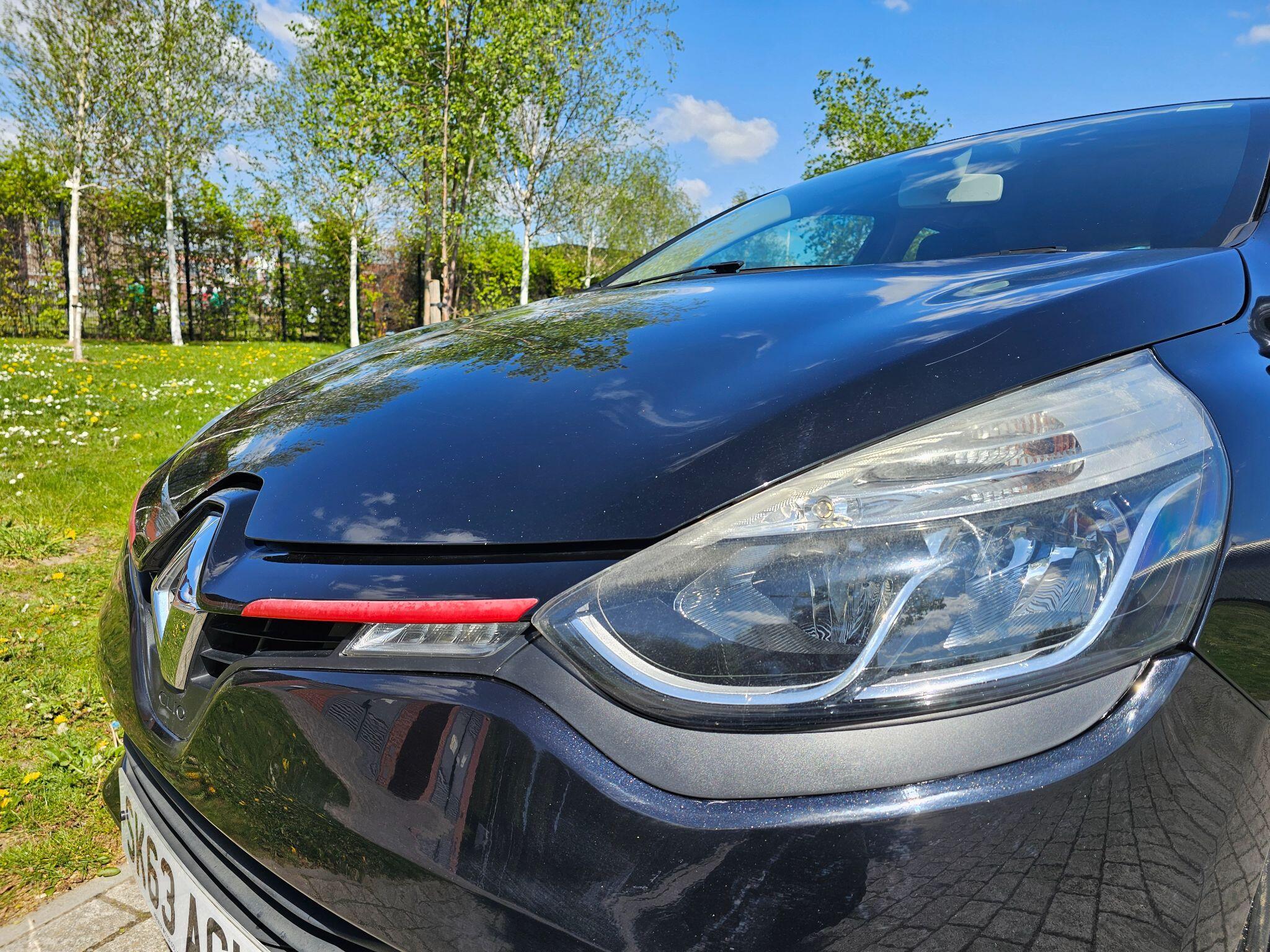 Renault Clio - Image 16