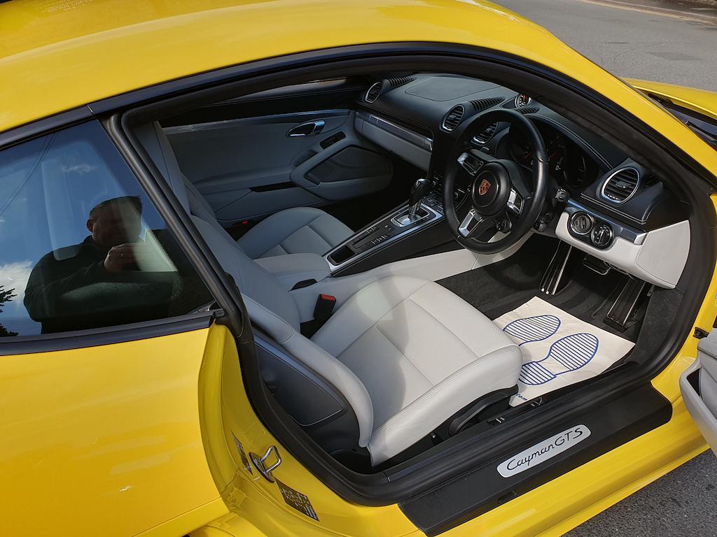Porsche 718 Cayman - Image 43