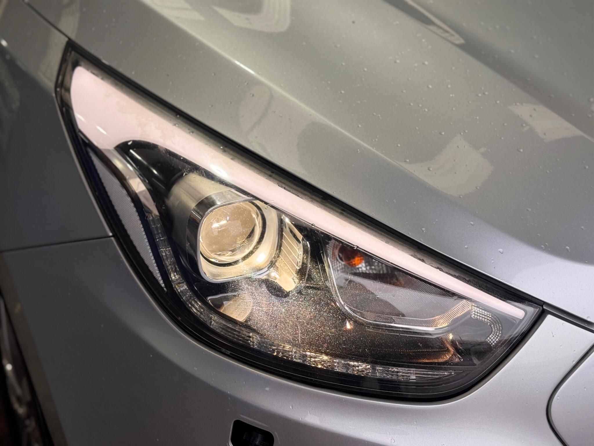 Hyundai ix35 - Image 9