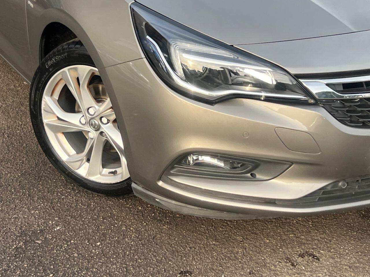 Vauxhall Astra - Image 7