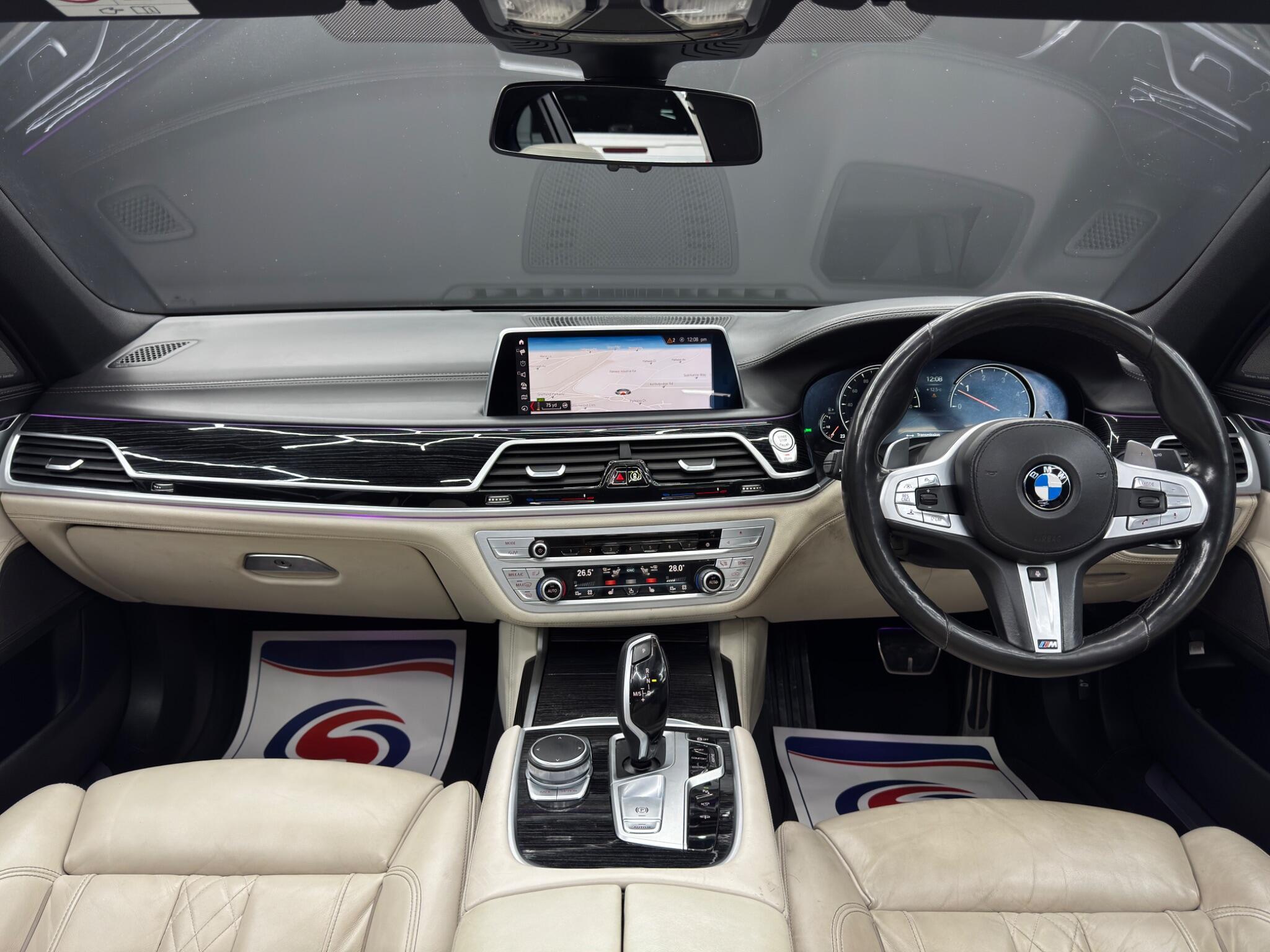 BMW 7 Series - Image 11