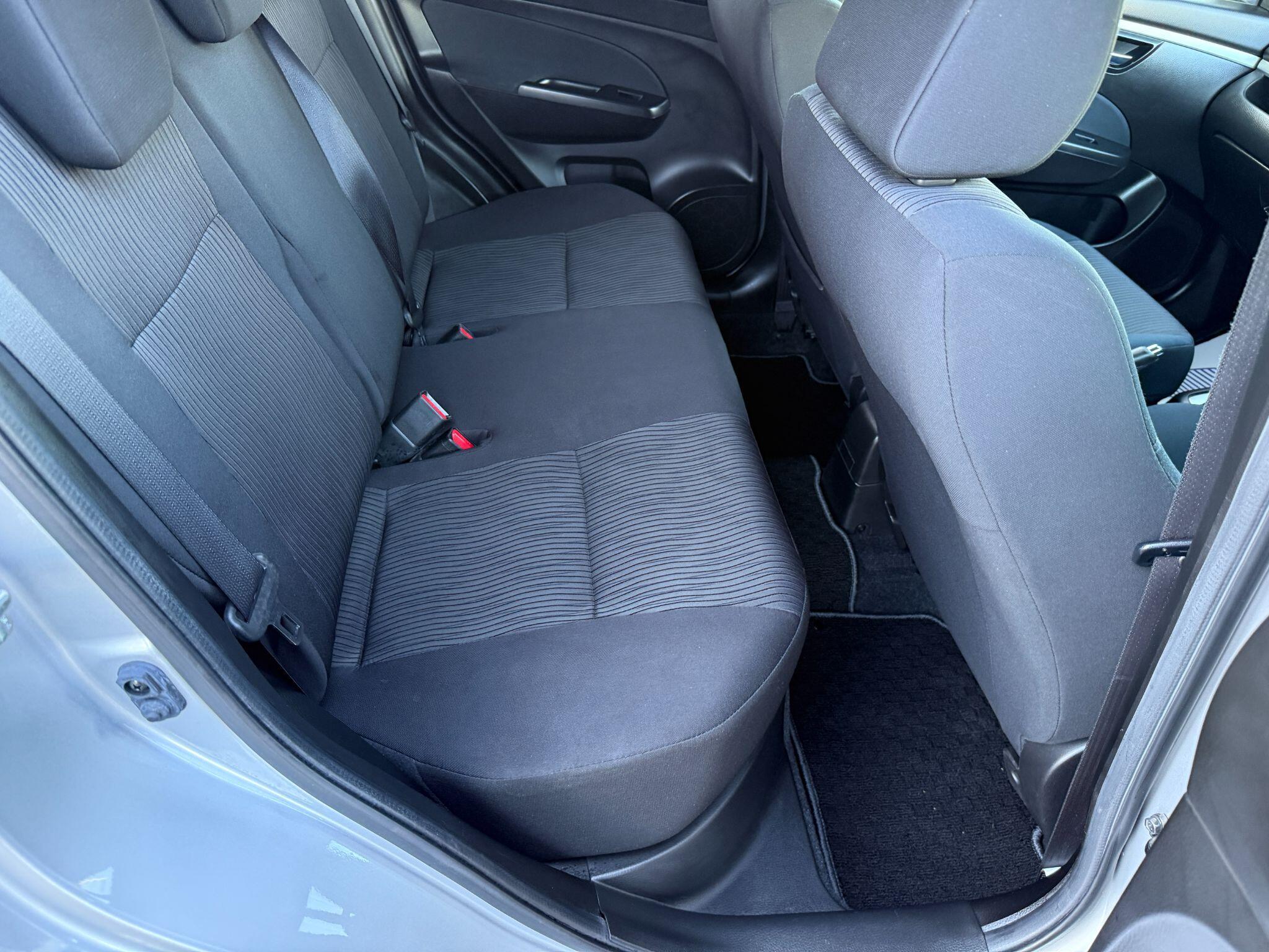 Suzuki Swift - Image 35