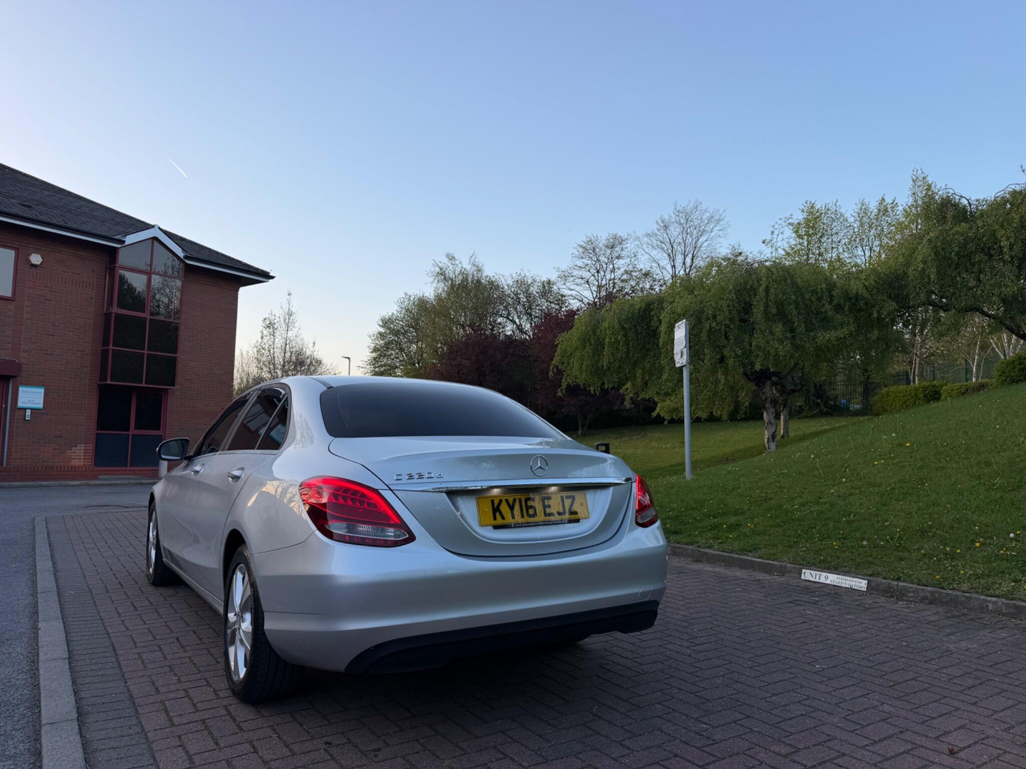 Mercedes C Class - Image 18