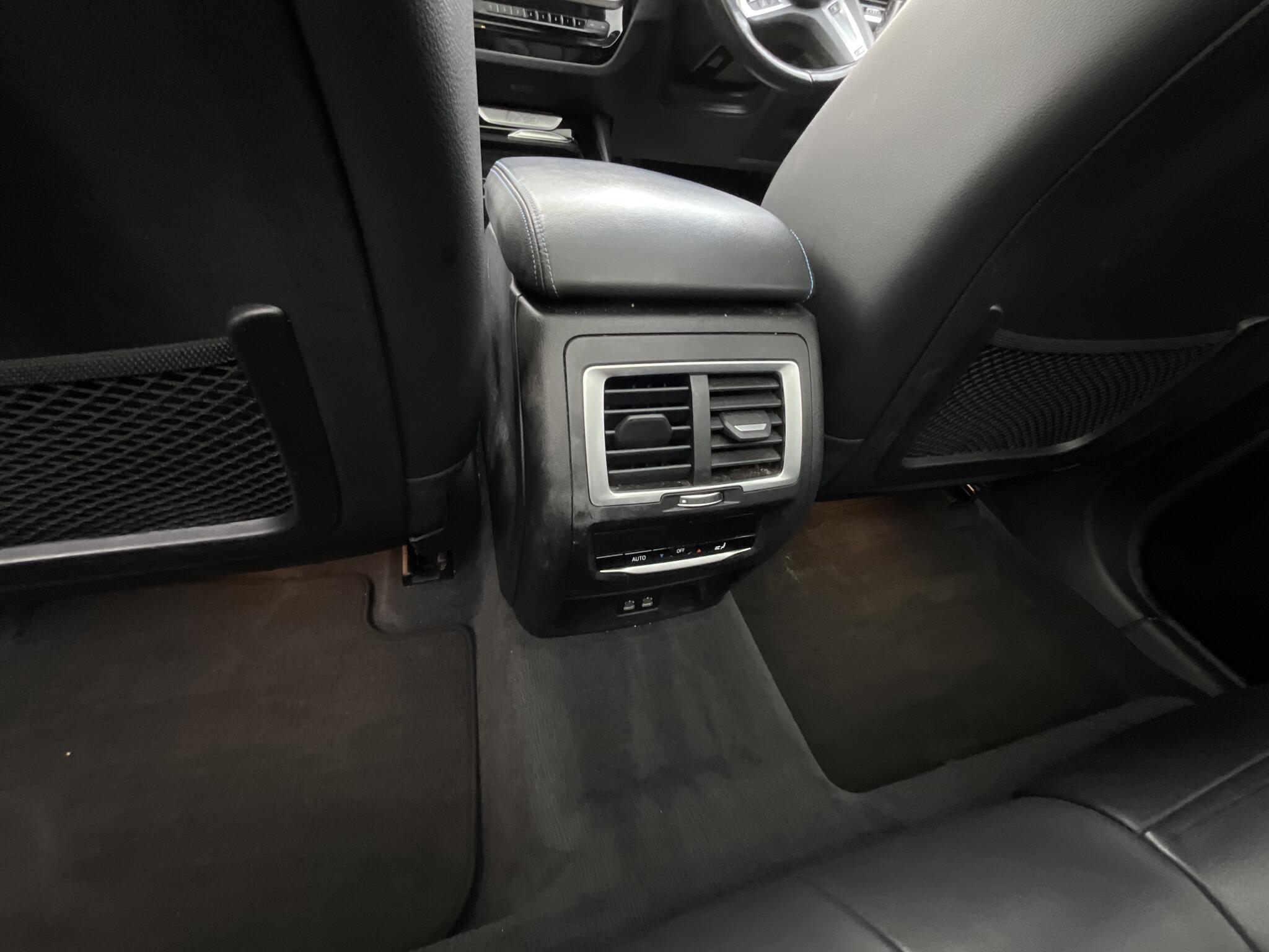 BMW iX3 - Image 17