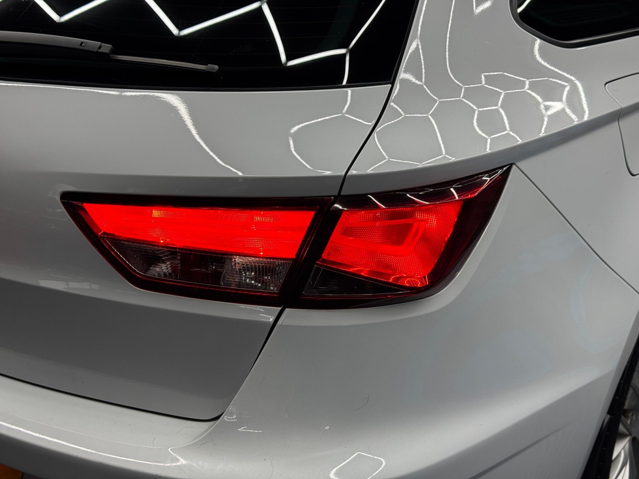 SEAT Leon - Image 41